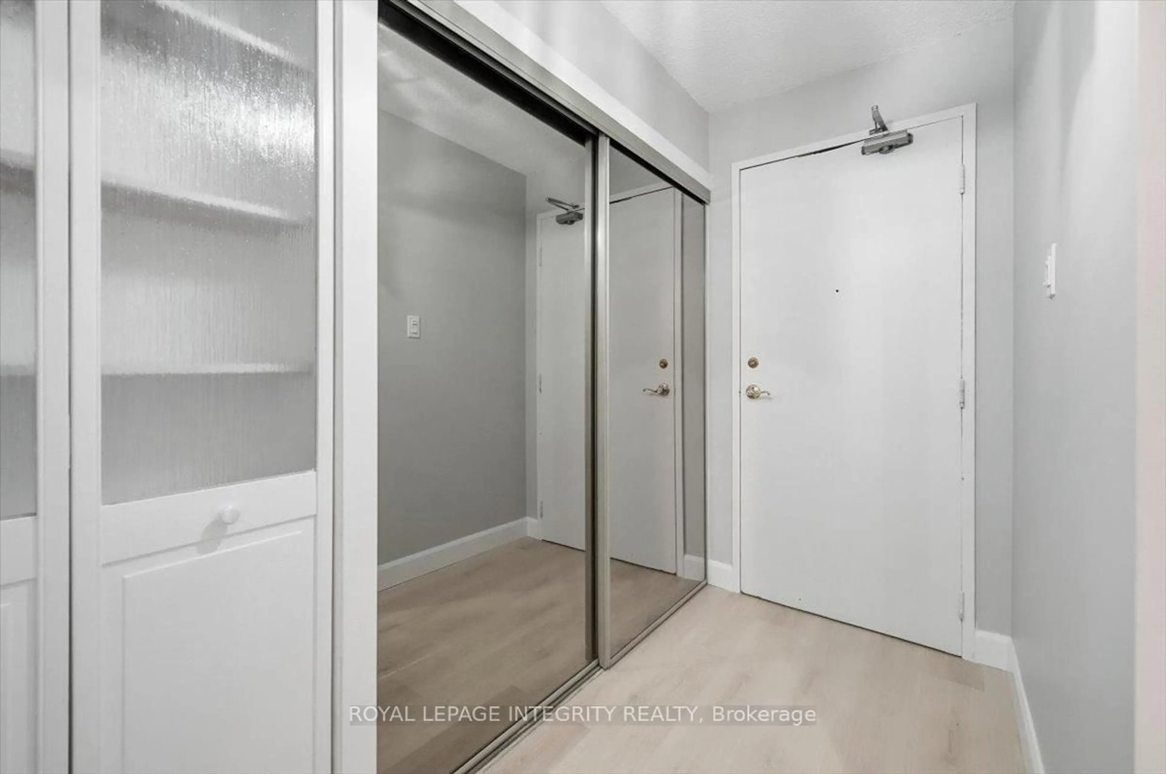 Storage room or clothes room or walk-in closet for 158A McArthur Ave #109, Ottawa Ontario K1L 7E7