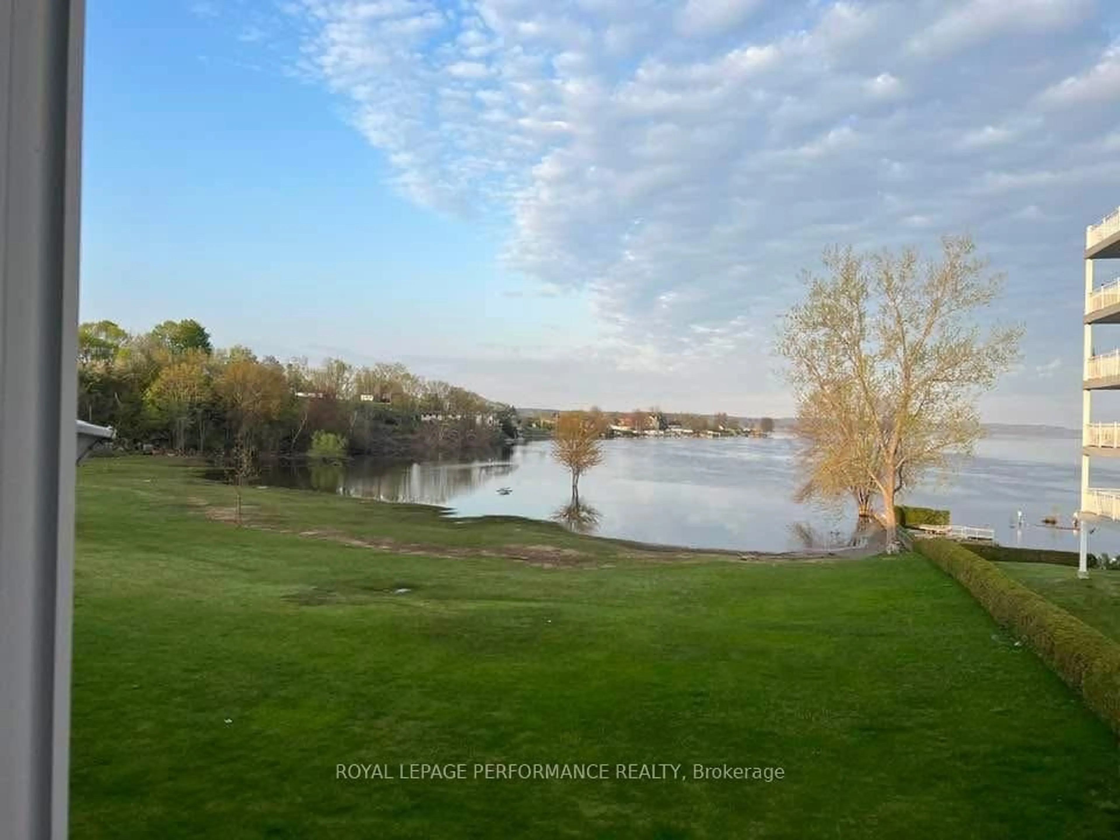 Unknown for 160 Edwards St #D6, Clarence-Rockland Ontario K4K 1H9