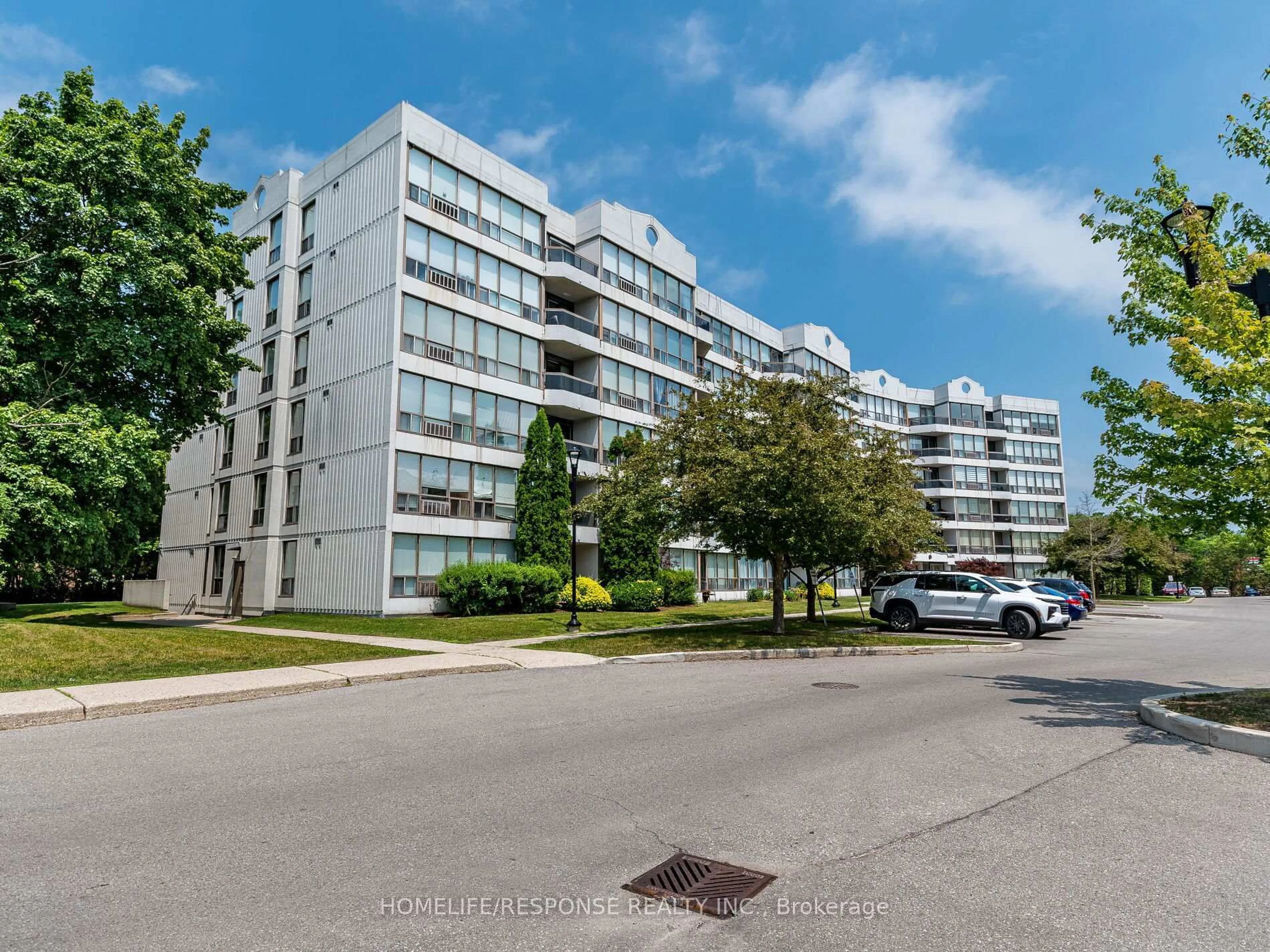 A pic from outside/outdoor area/front of a property/back of a property/a pic from drone, street for 107 BAGOT St #214, Guelph Ontario N1H 8H5