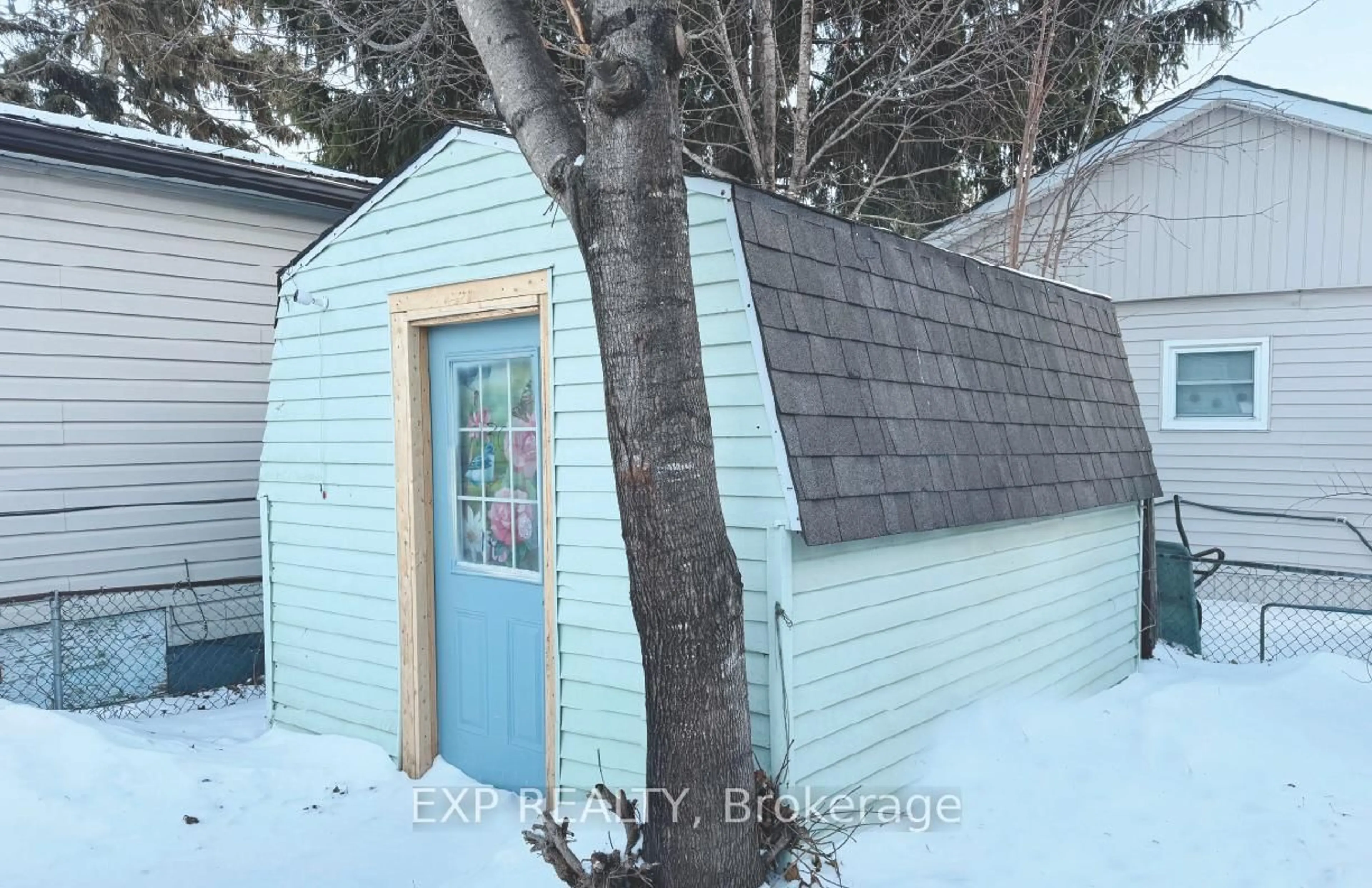 Shed for 63 Whites Rd ##130, Quinte West Ontario K8V 5P5