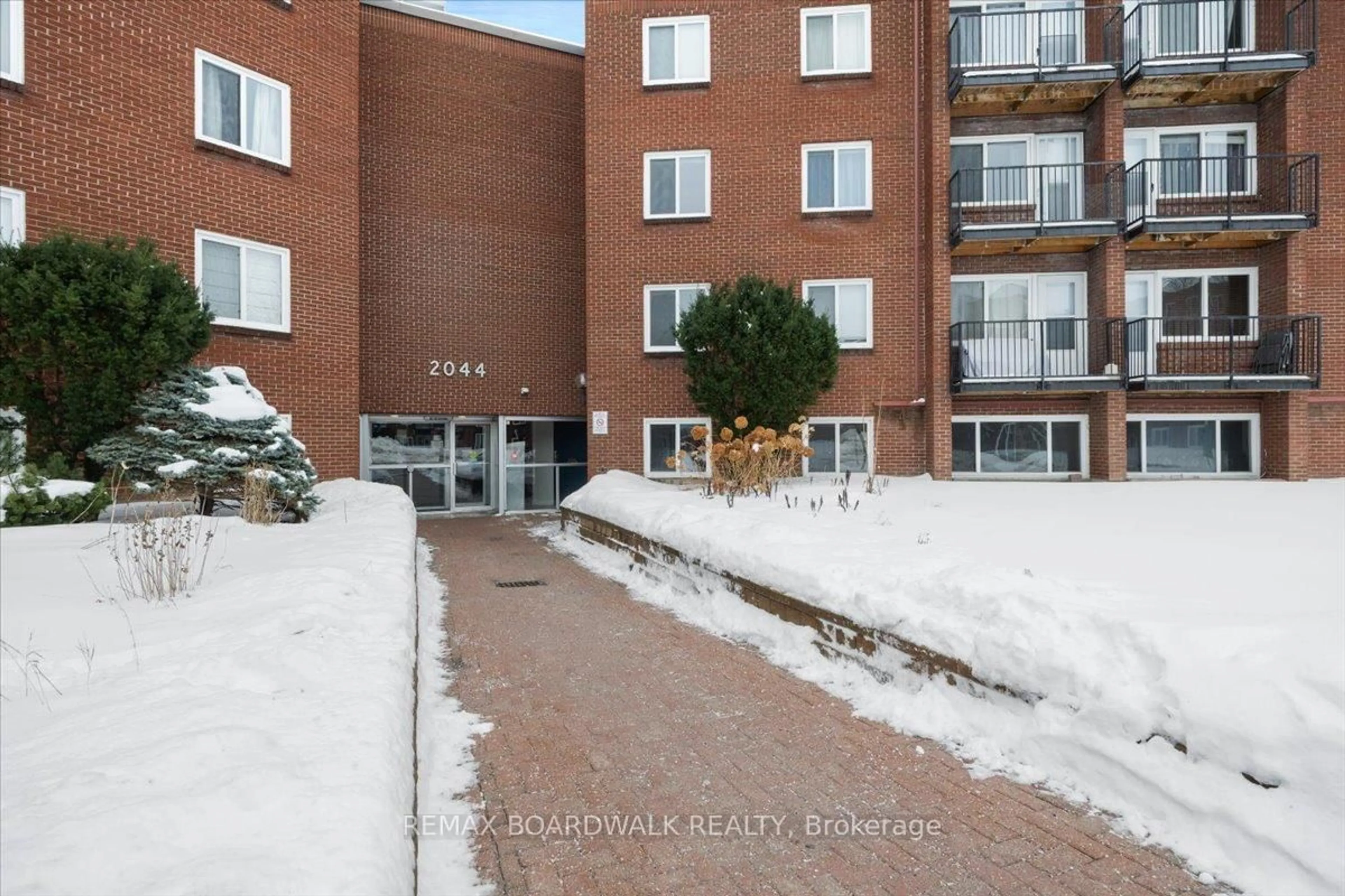Unknown for 2044 Arrowsmith Dr #108A, Ottawa Ontario K1J 7V8