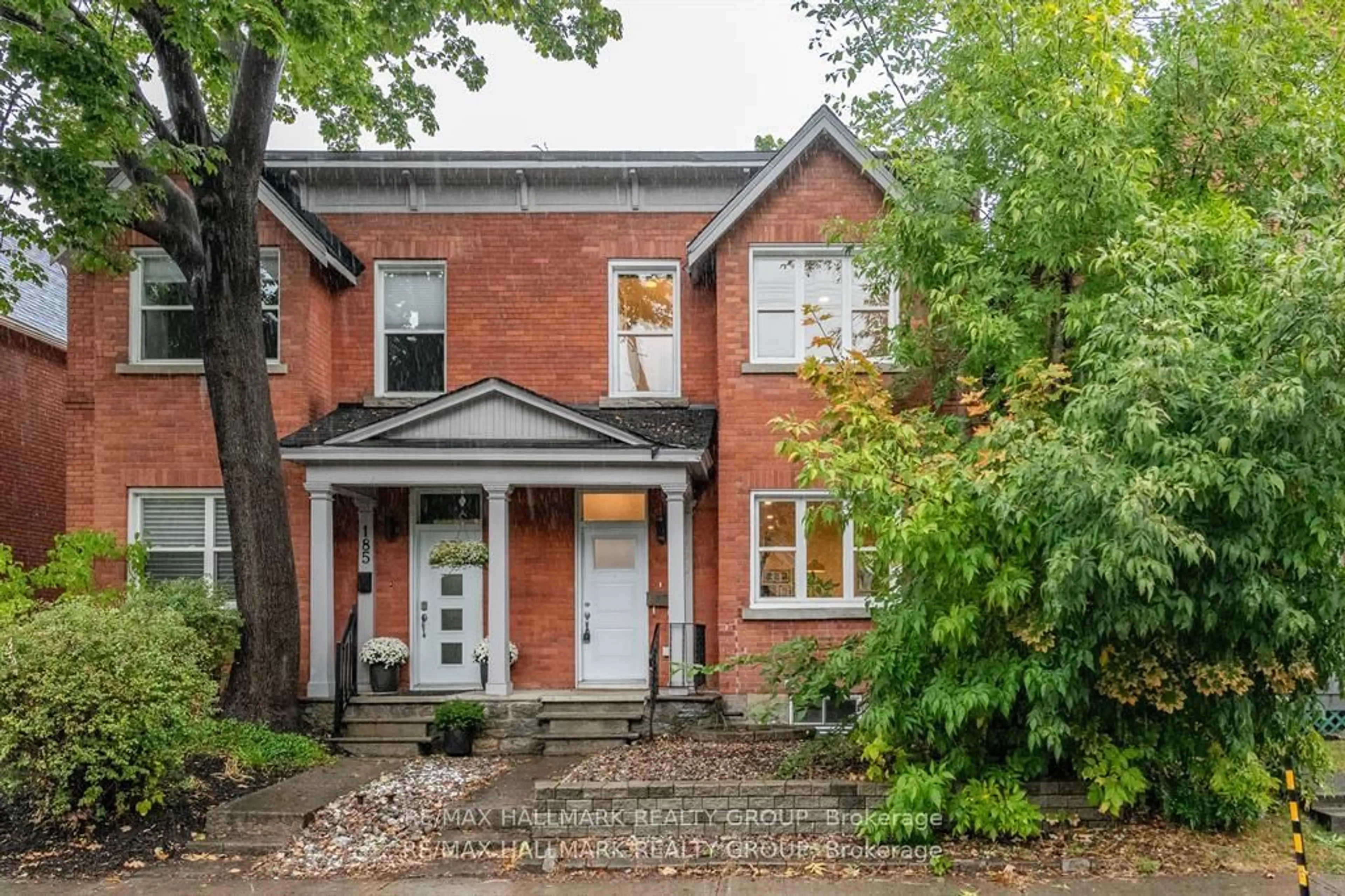 Home with brick exterior material, street for 183 Pretoria Ave, Ottawa Ontario K1S 1X1