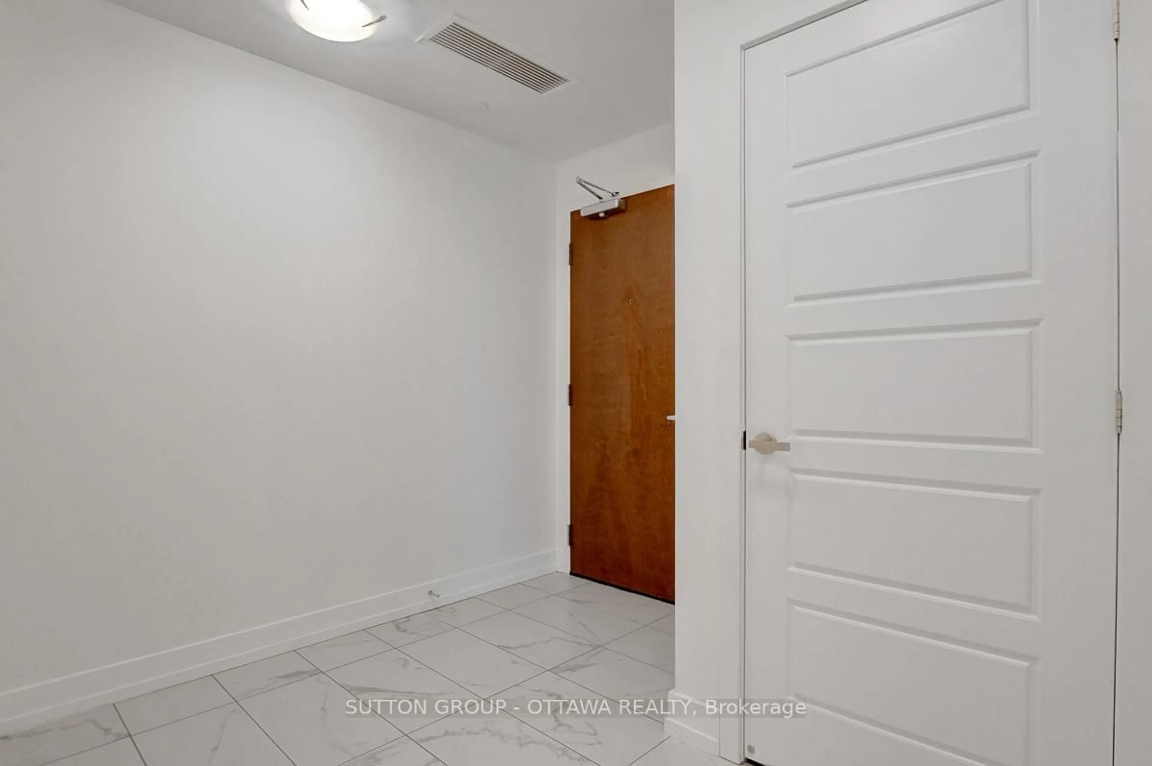 A pic of a room for 330 Titan Private #903, Ottawa Ontario K2G 1G3