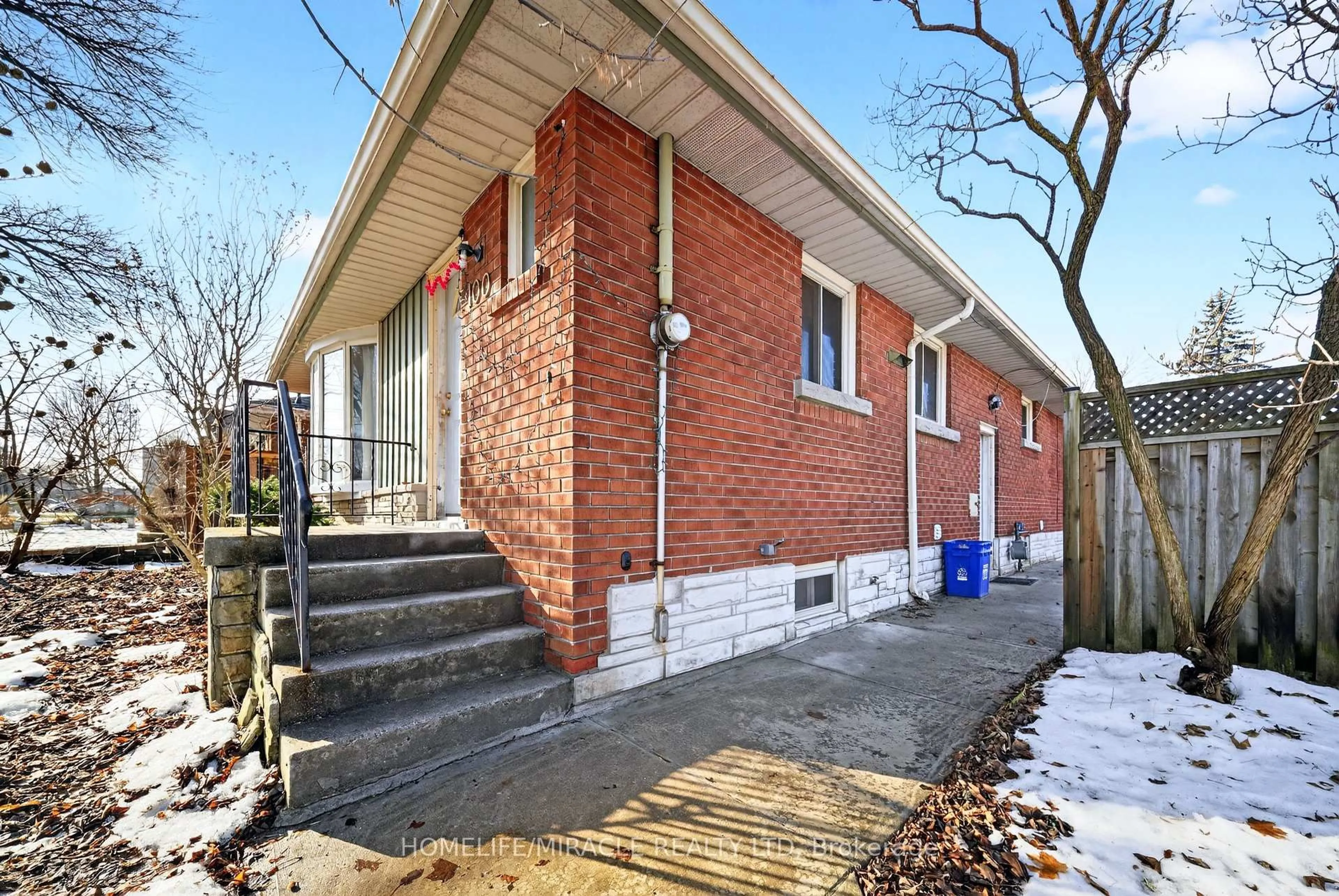 Home with brick exterior material, street for 100 West 3rd St, Hamilton Ontario L9C 3K5