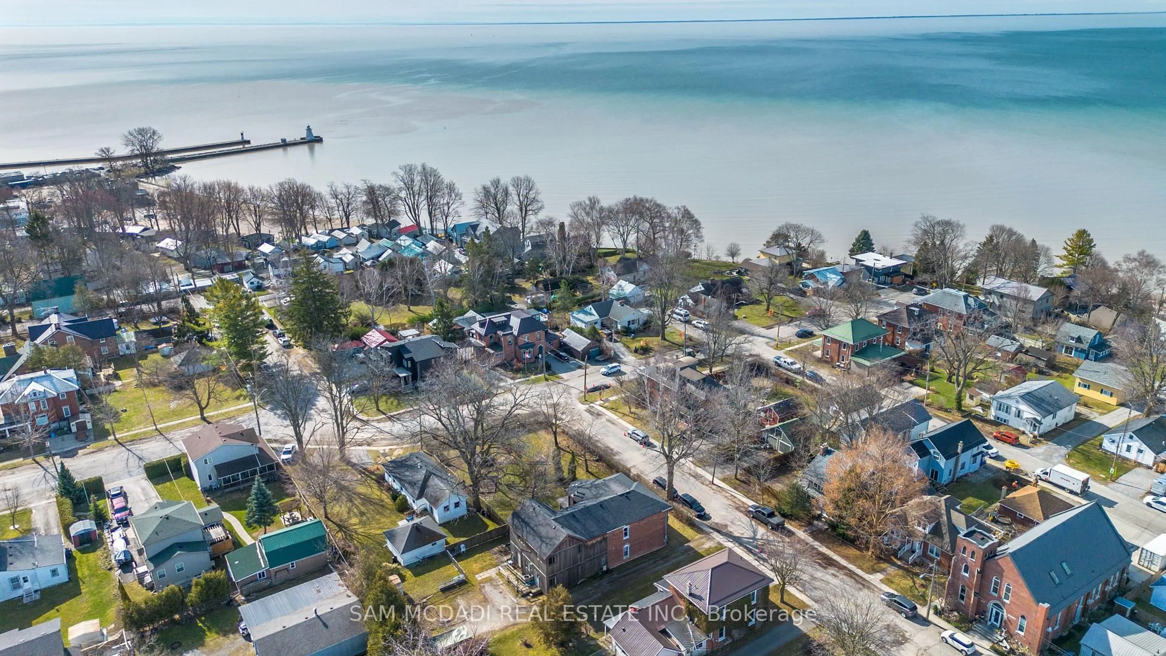 A pic from outside/outdoor area/front of a property/back of a property/a pic from drone, water/lake/river/ocean view for 6 Drayton St, Norfolk Ontario N0A 1N0
