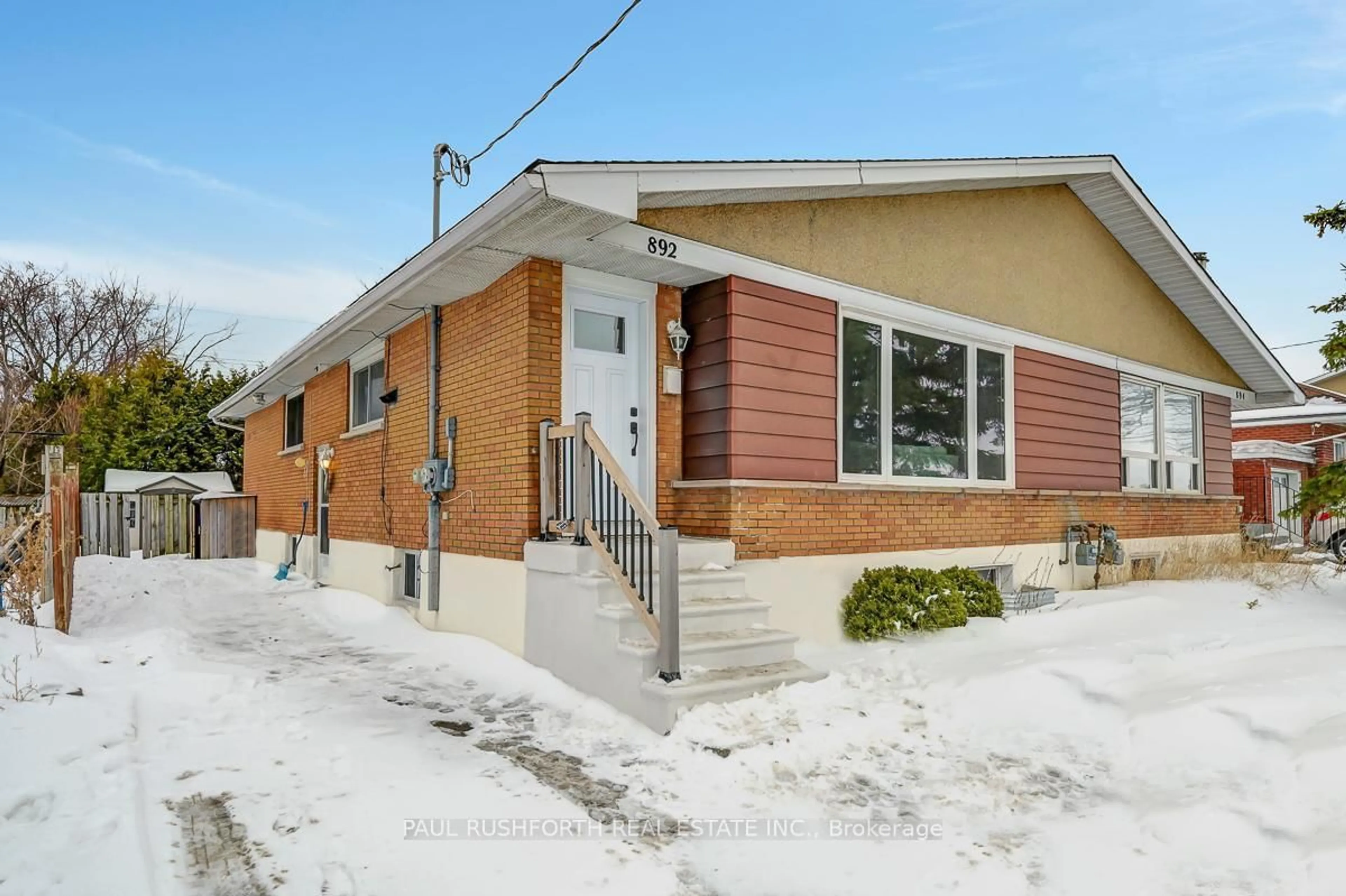 Home with brick exterior material, street for 892 Baseline Rd, Ottawa Ontario K2C 0A4