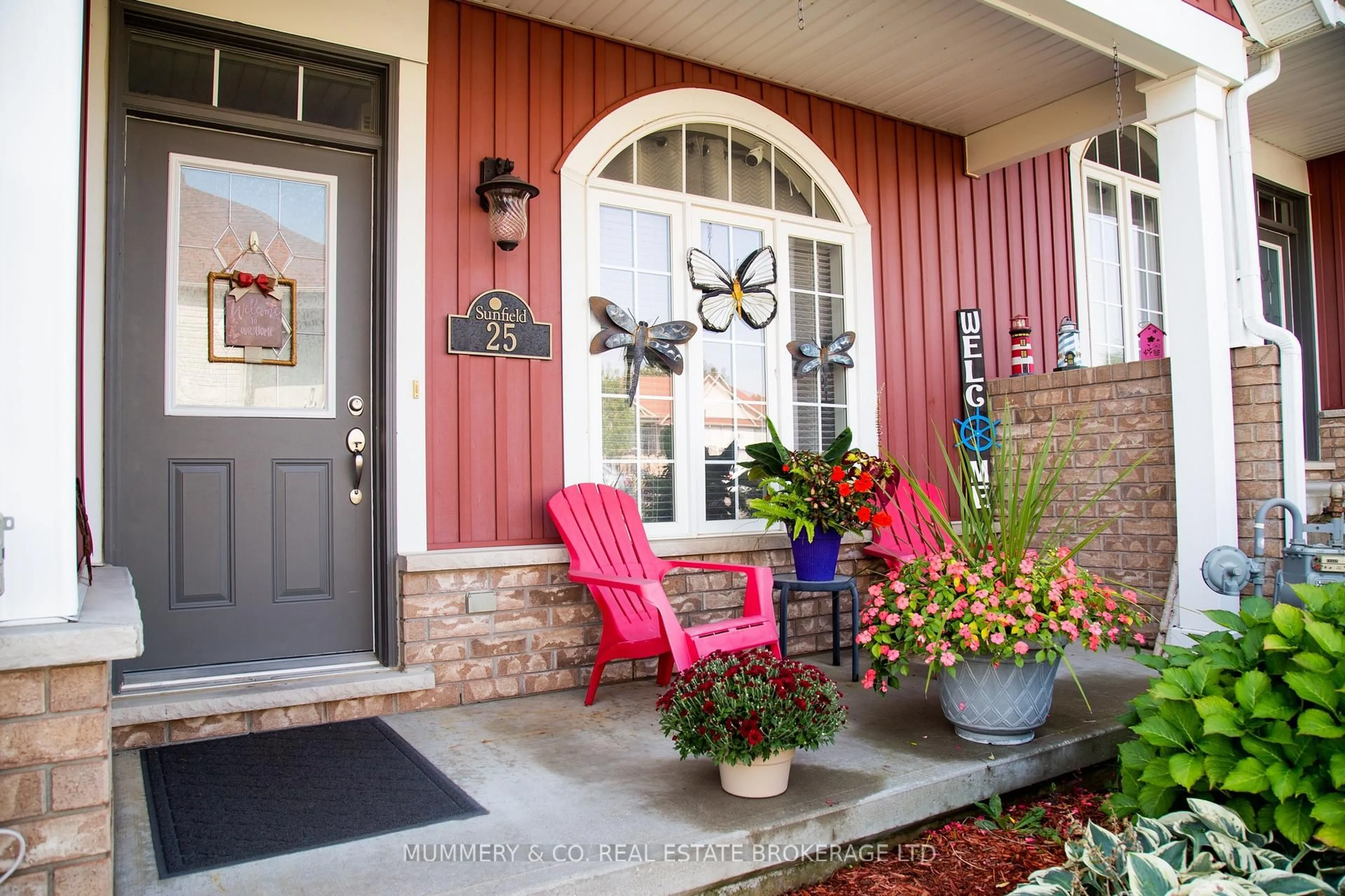 Indoor entryway for 410 Queen St #25, Norfolk Ontario N3Y 0B3