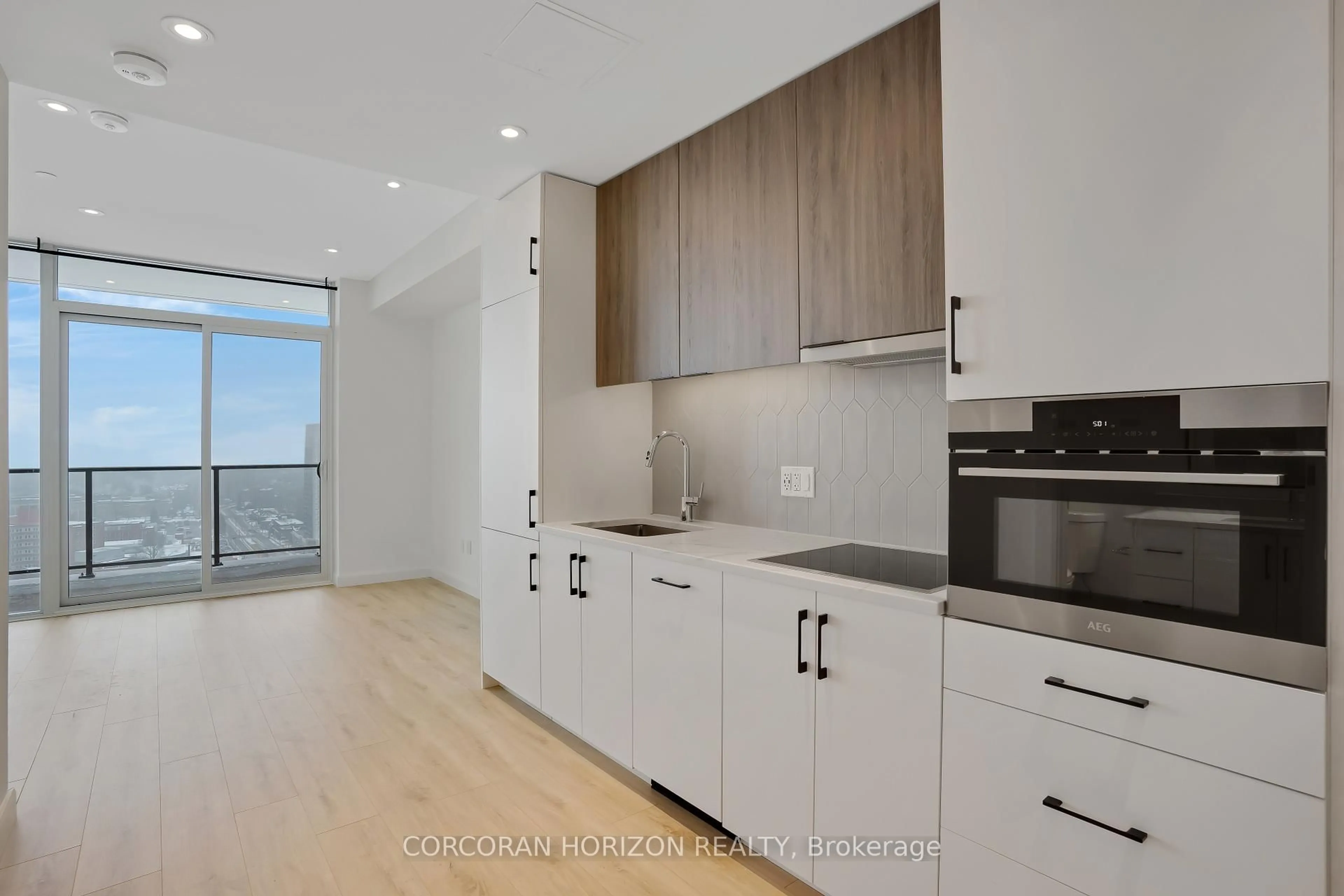 Unknown for 741 King St #1809, Kitchener Ontario N2G 0E9