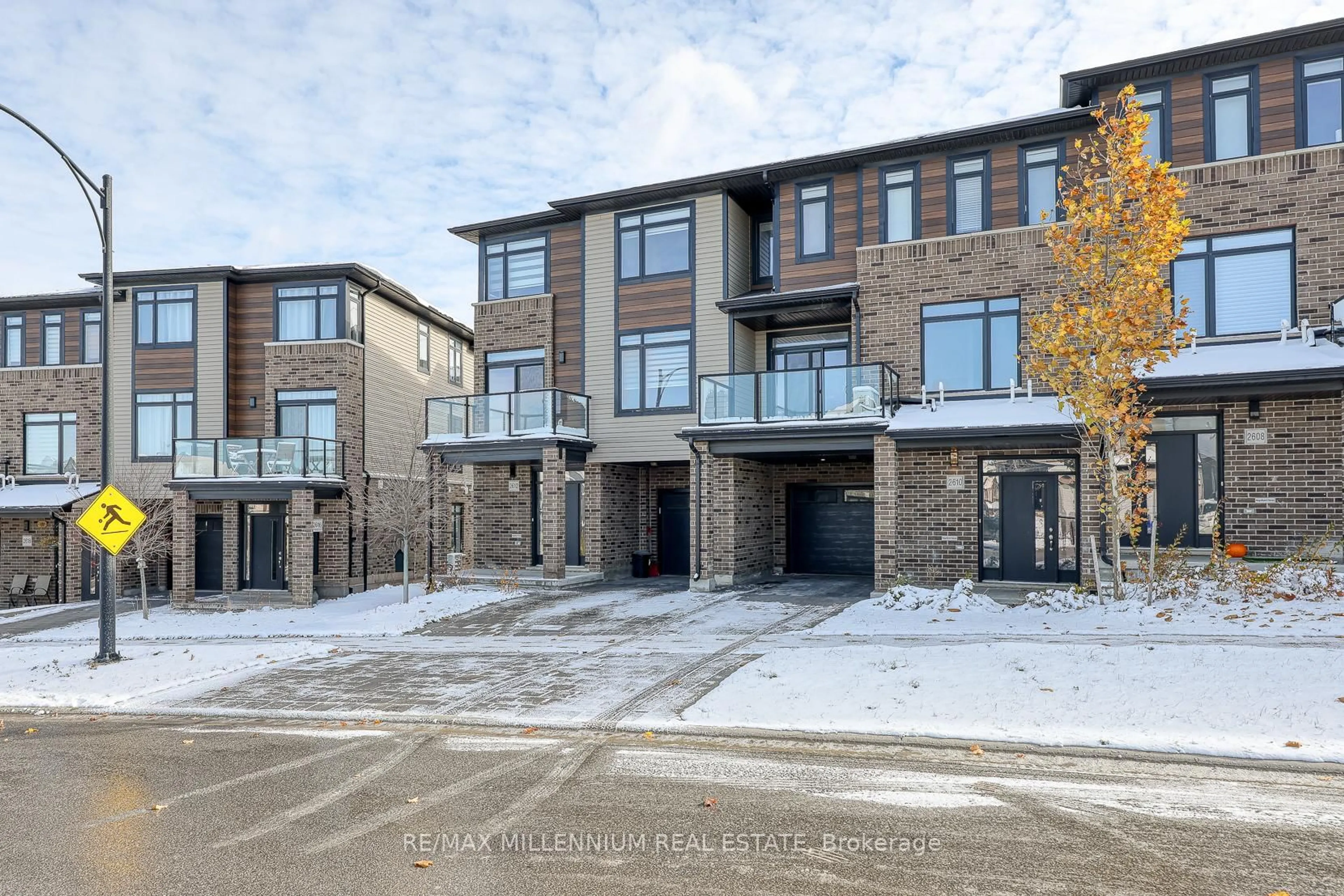 Unknown for 2612 Sheffield Blvd #5, London South Ontario N6M 0J4