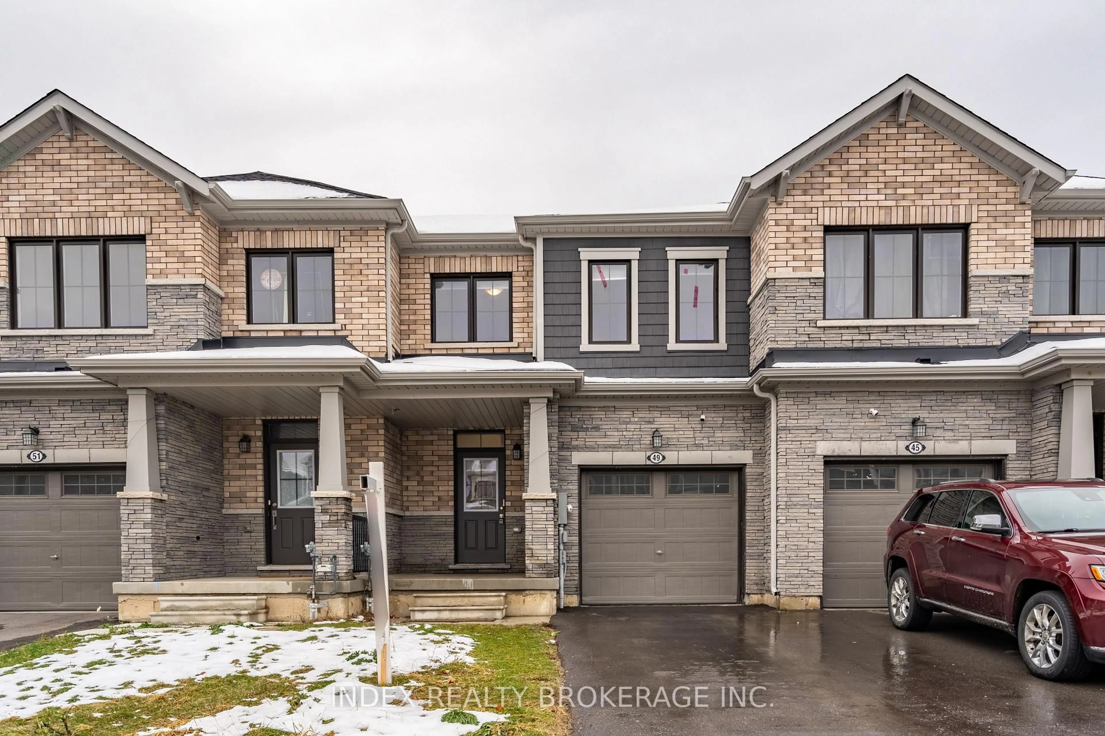 Home with brick exterior material, street for 49 Ever Sweet Way, Thorold Ontario L2V 0K9