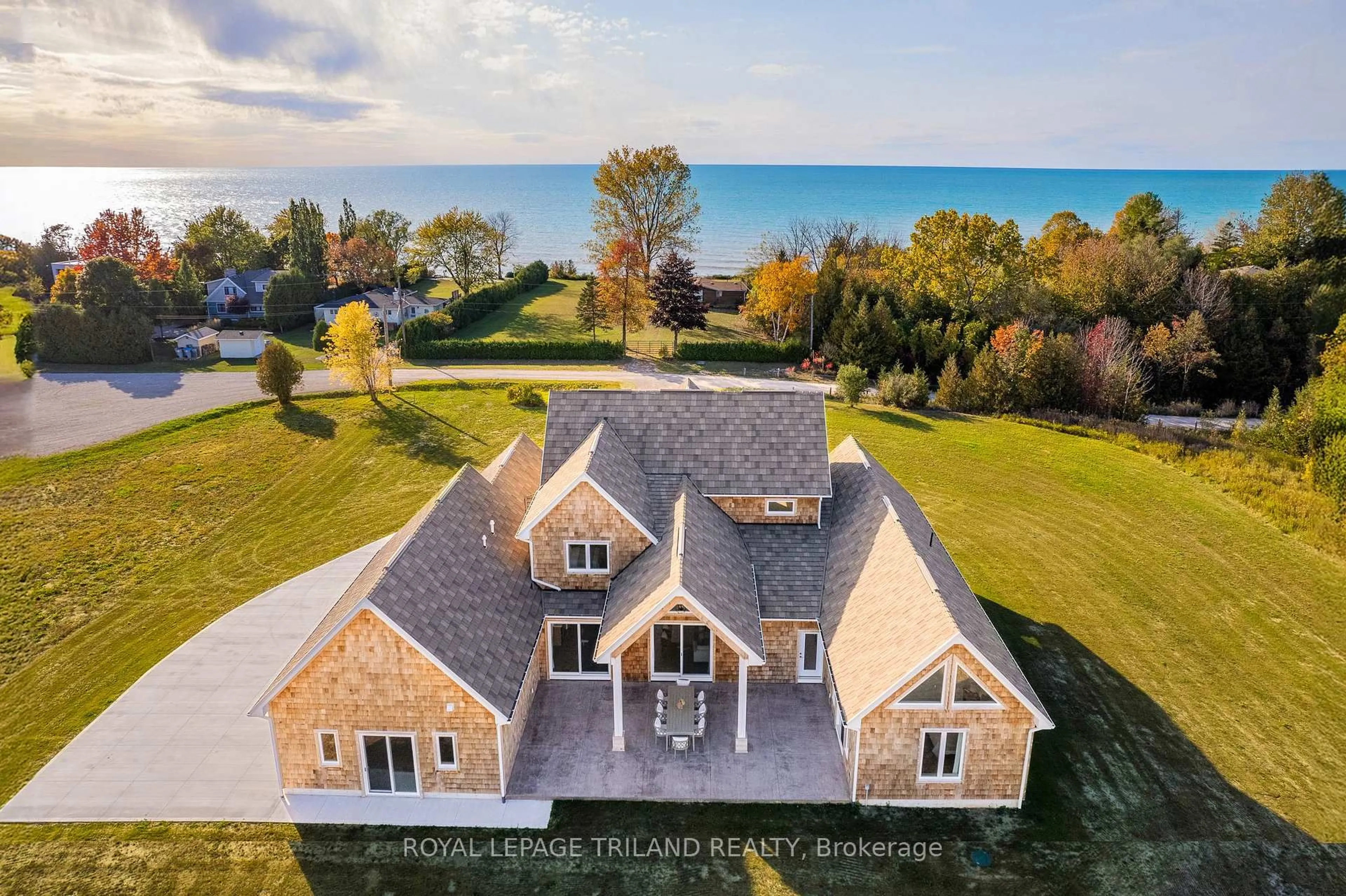 A pic from outside/outdoor area/front of a property/back of a property/a pic from drone, water/lake/river/ocean view for 73952 Durand St, Bluewater Ontario N0M 2T0