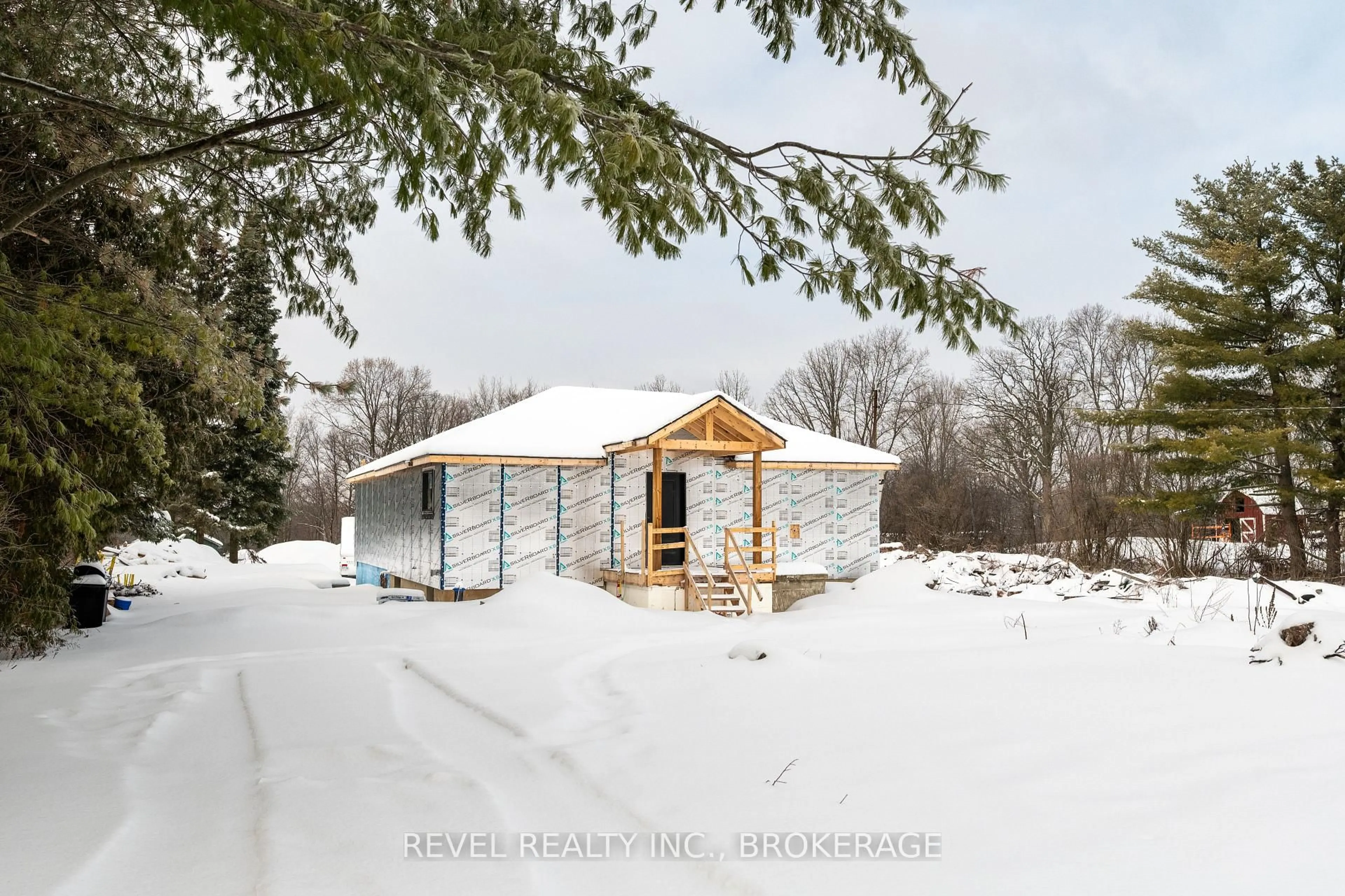 Shed for 2619 Perth Rd, Kingston Ontario K0H 1S0