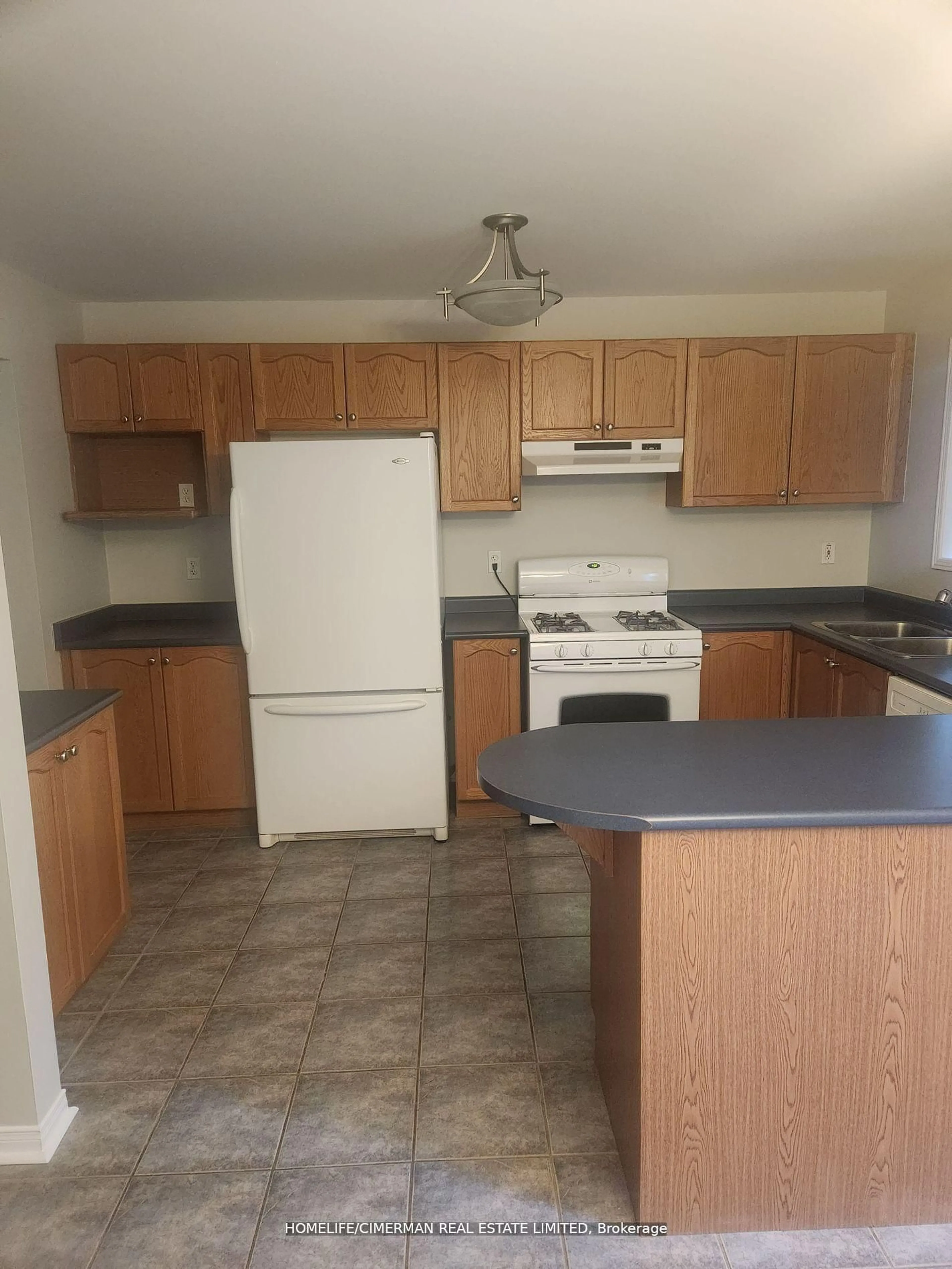 Standard kitchen, unknown for 77 Jarvis Dr, Port Hope Ontario L1A 4K5
