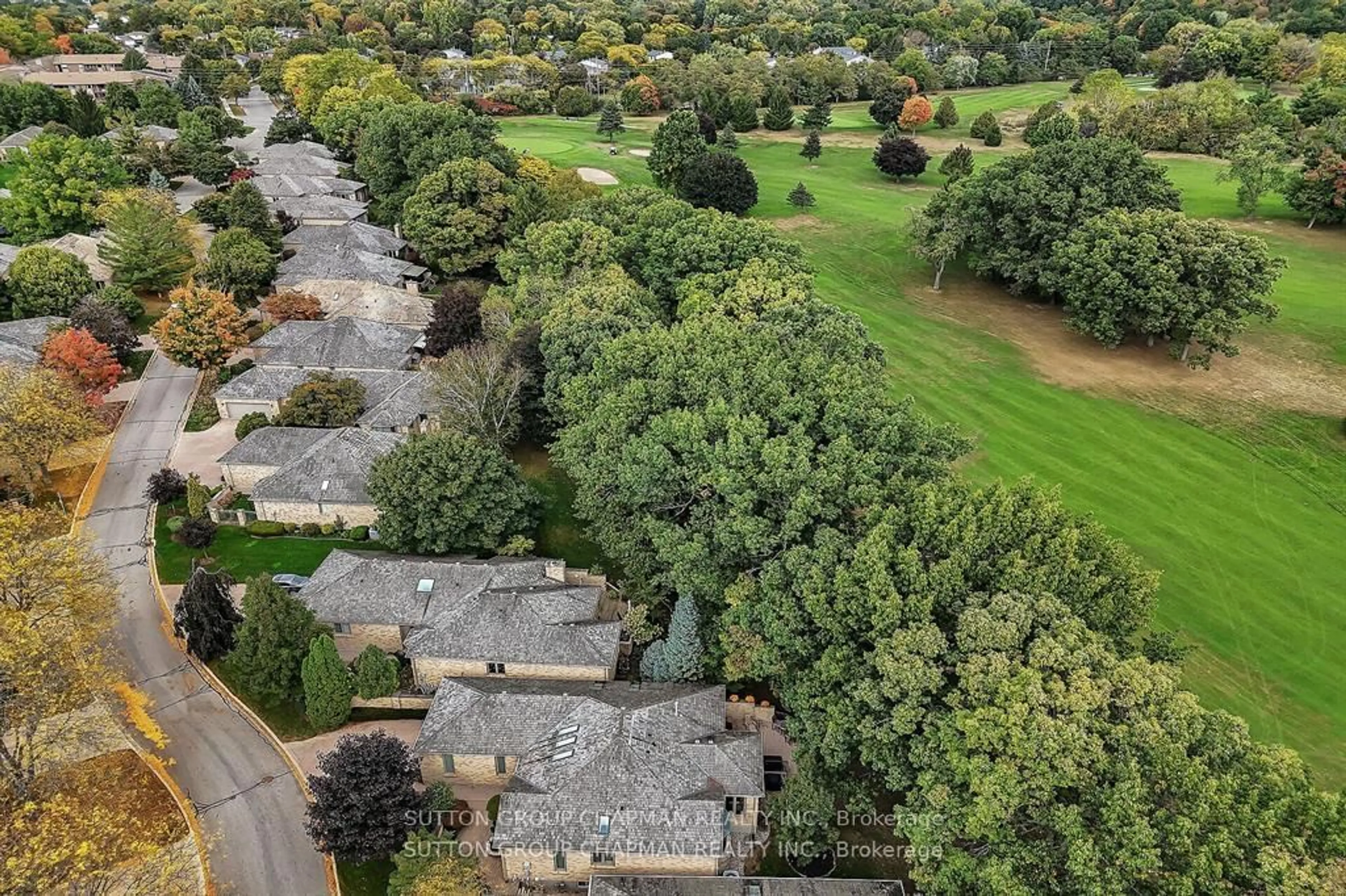 A pic from outside/outdoor area/front of a property/back of a property/a pic from drone, unknown for 1040 Riverside Dr #6, London North Ontario N6H 5N4