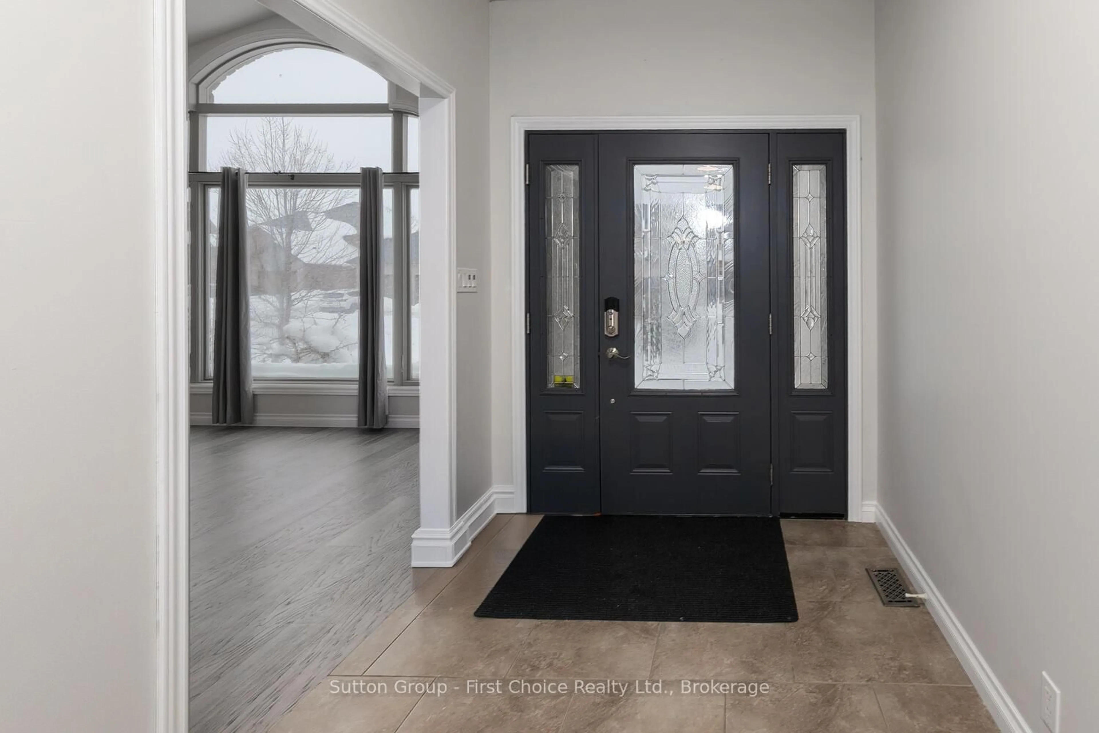 Indoor entryway for 70 Kenton St, West Perth Ontario N0K 1N0