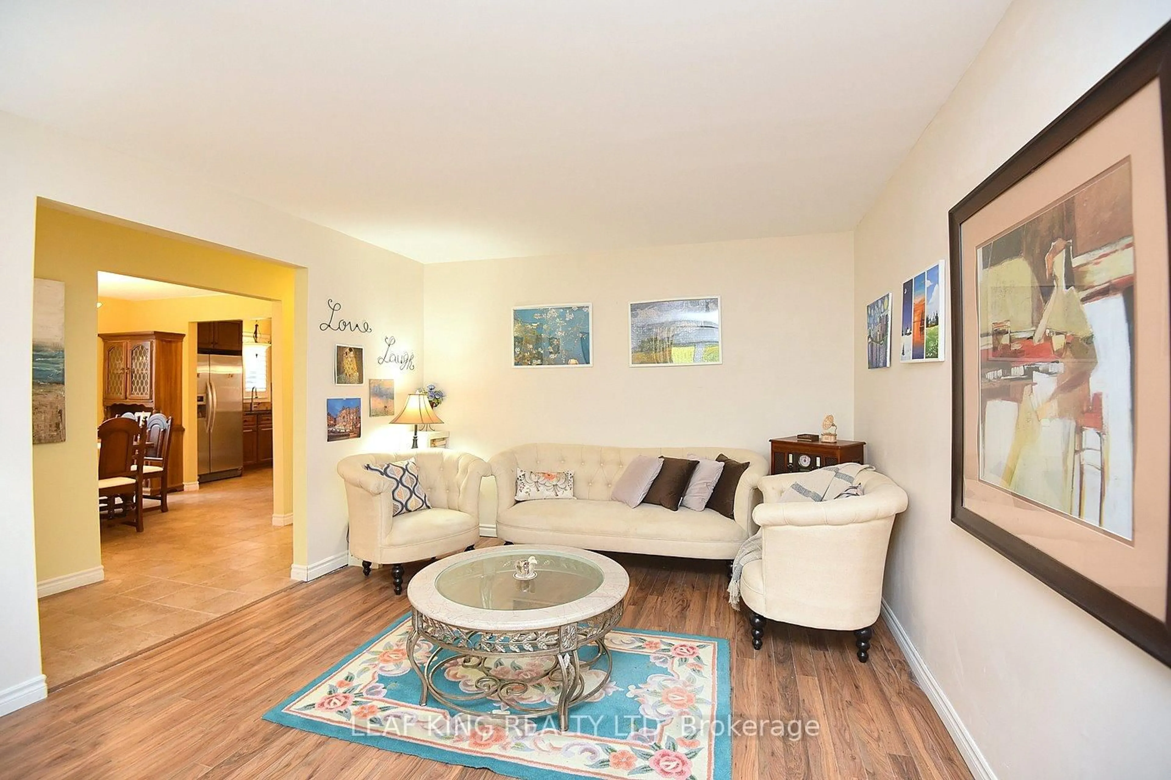 Living room with furniture, unknown for 43 Niska Dr, Hamilton Ontario L0R 2H3