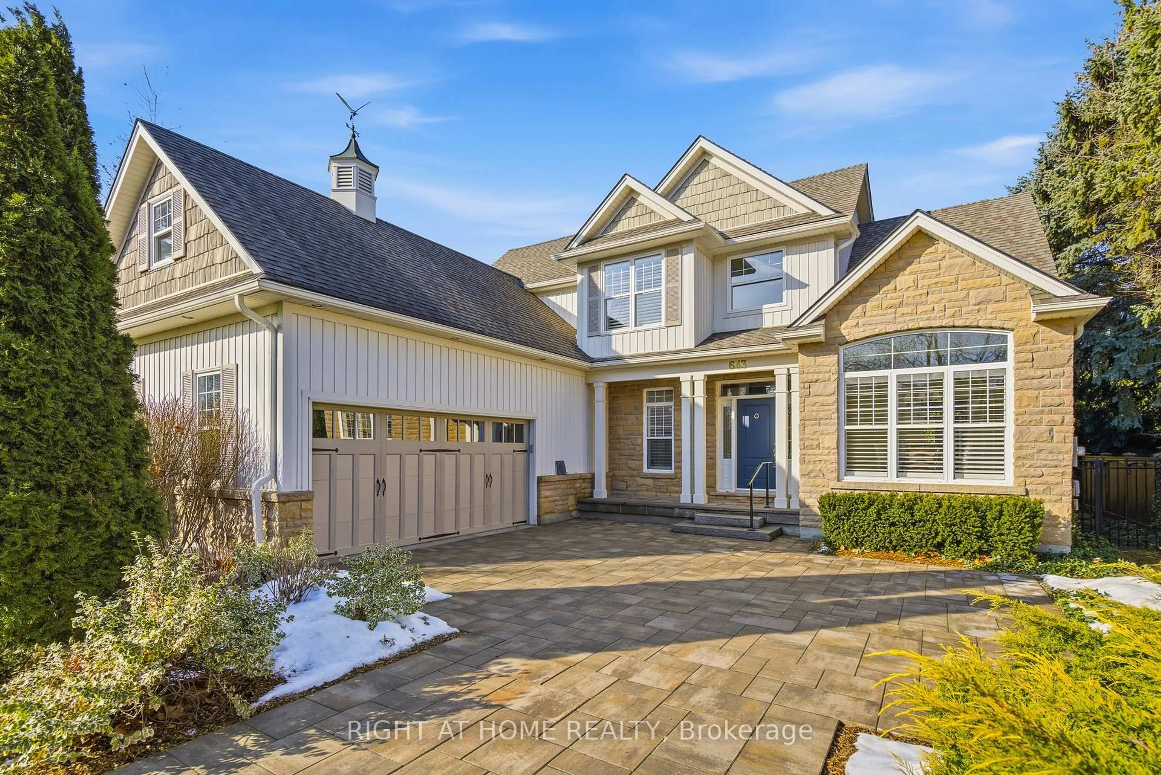 Home with brick exterior material, street for 643 King St, Niagara-on-the-Lake Ontario L0S 1J0