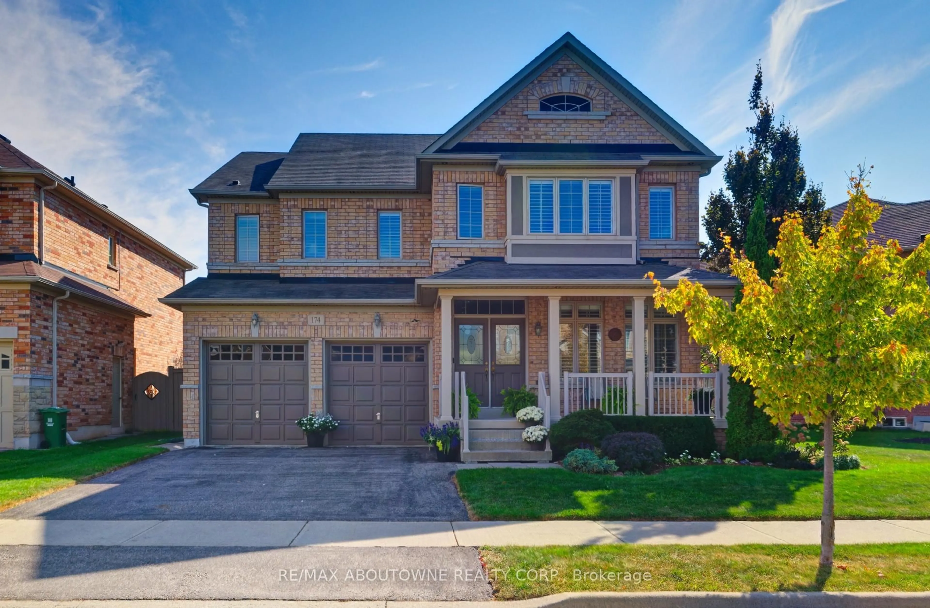 Home with brick exterior material, street for 174 Mcknight Ave, Hamilton Ontario L8B 0R4