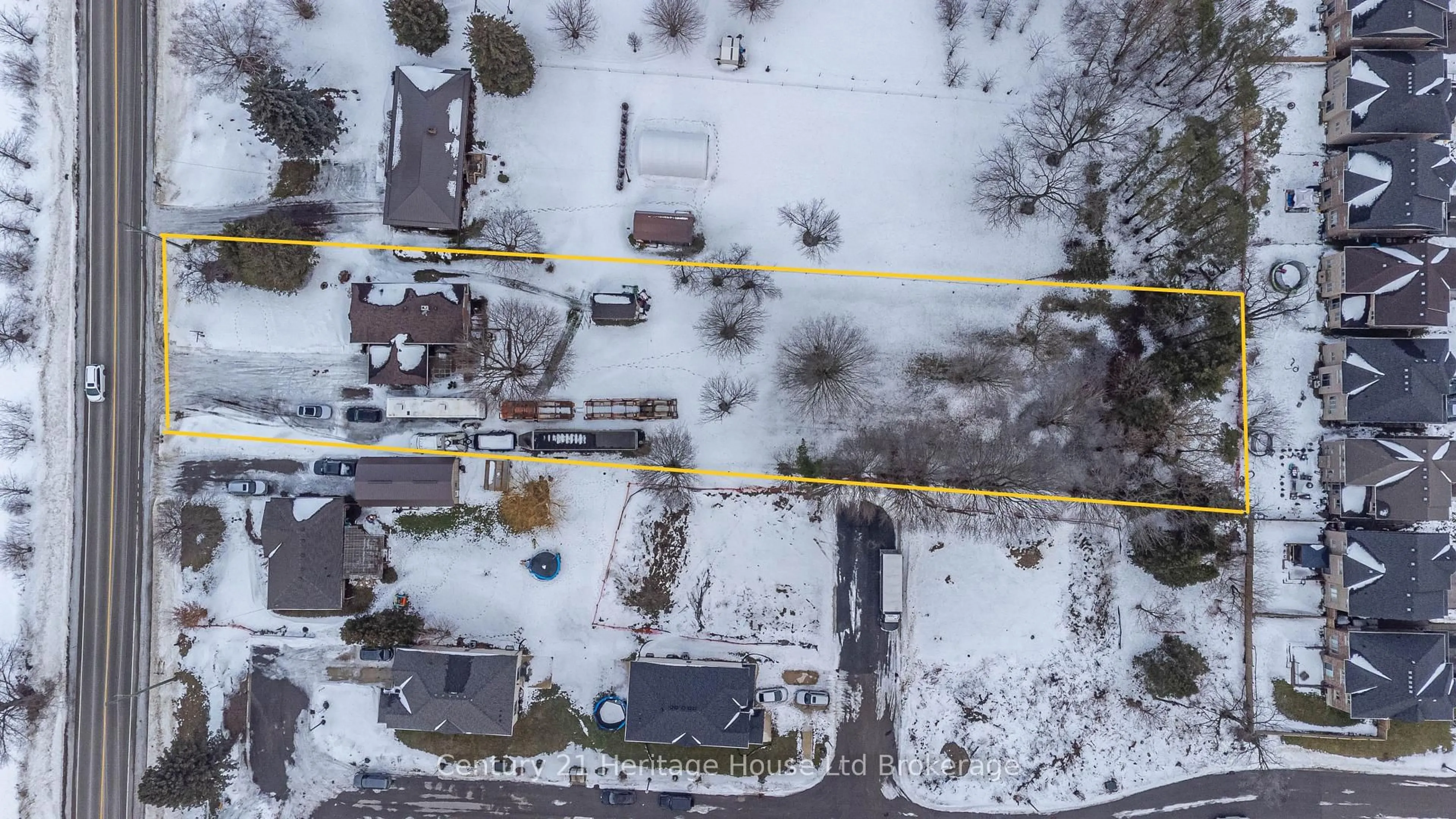 A pic from outside/outdoor area/front of a property/back of a property/a pic from drone, street for 745190 Oxford Road 17, Woodstock Ontario N4S 7W2