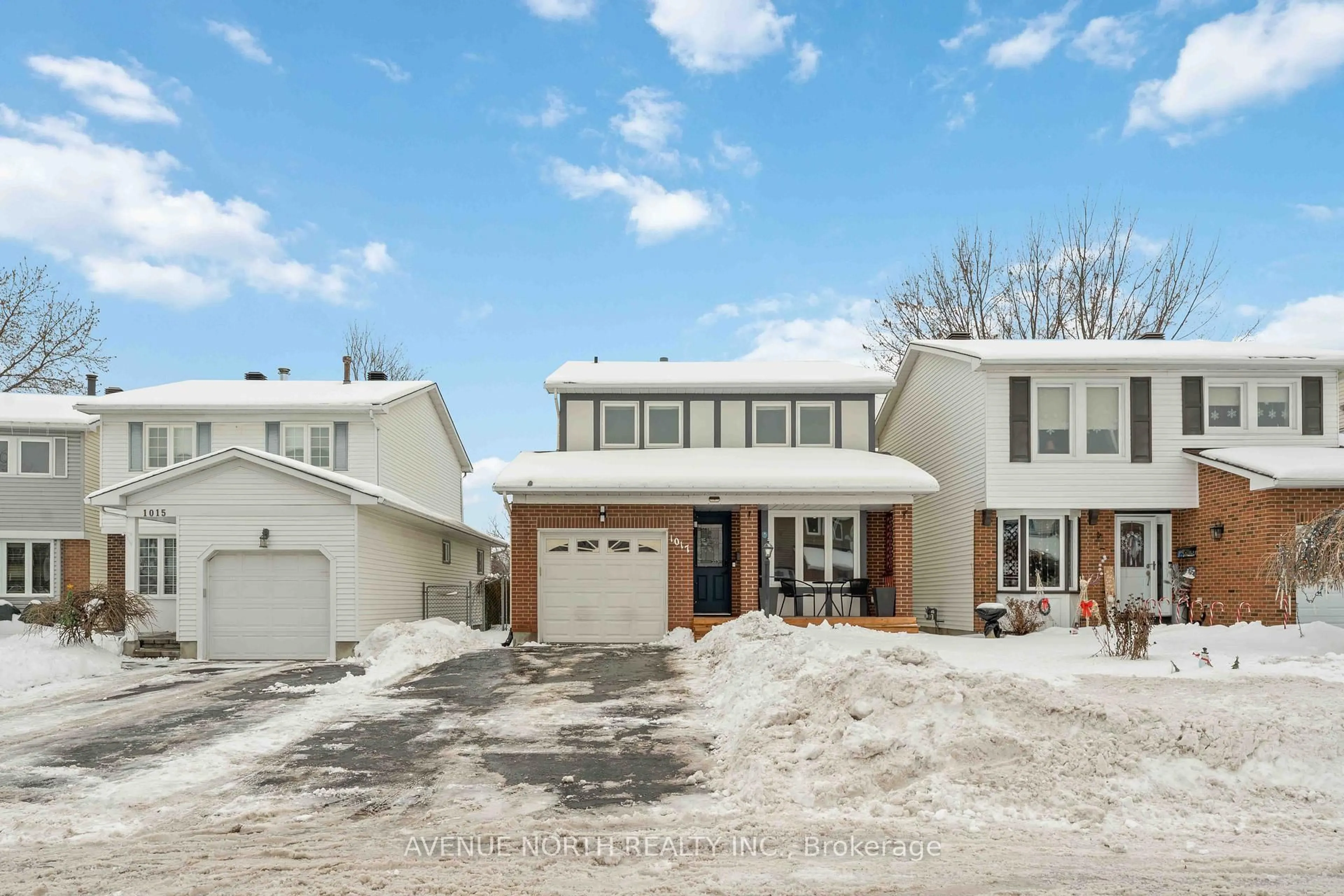 Home with brick exterior material, street for 1017 Arrowhead Pl, Ottawa Ontario K1C 2S5