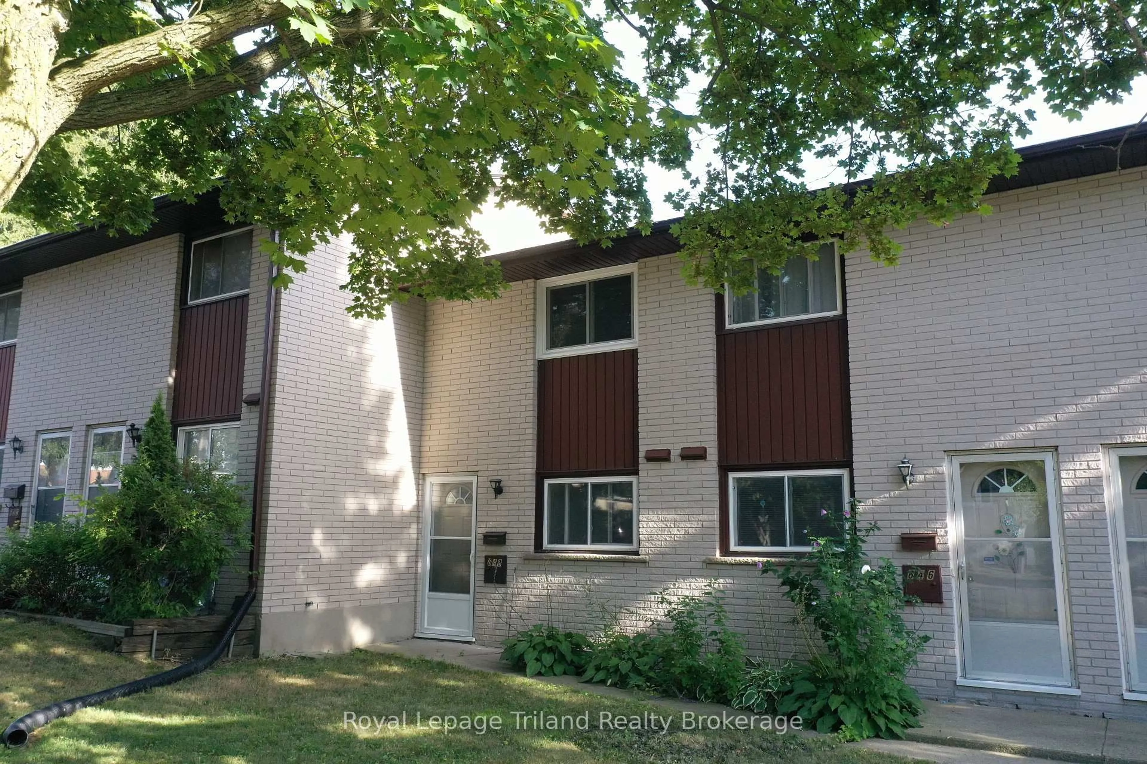 Unknown for 648 Brant St, Woodstock Ontario N4S 5J8