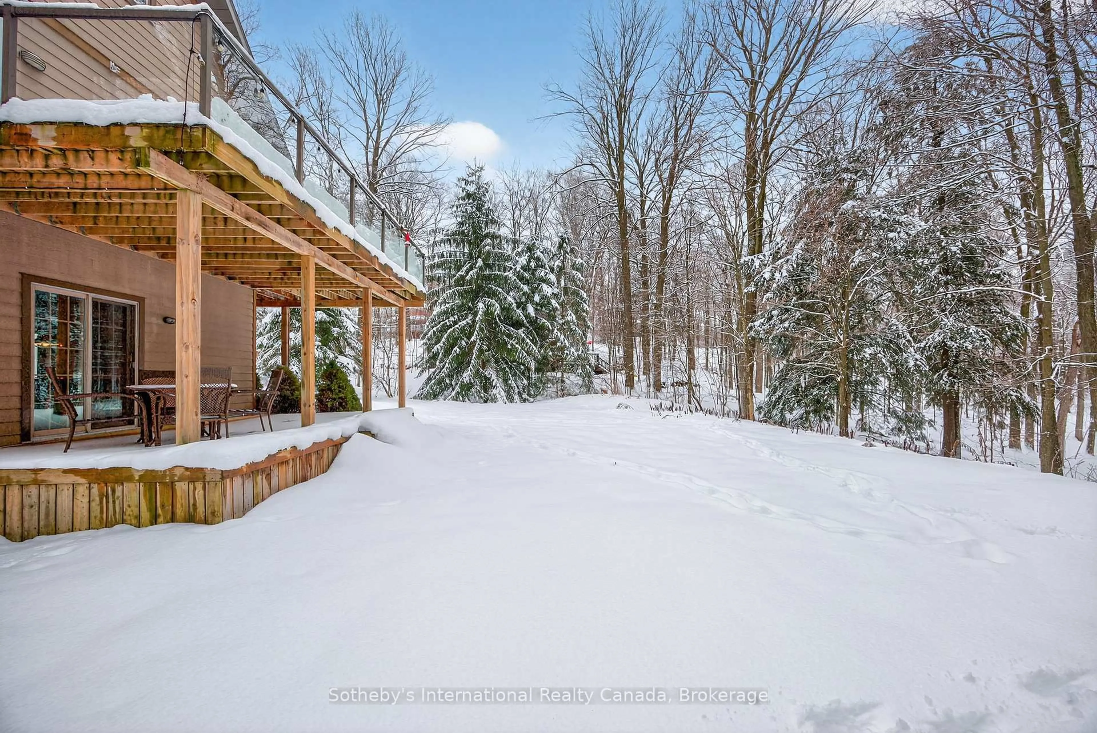 Patio, forest/trees view for 28 Big Tree Circ, Mulmur Ontario L9V 3M3