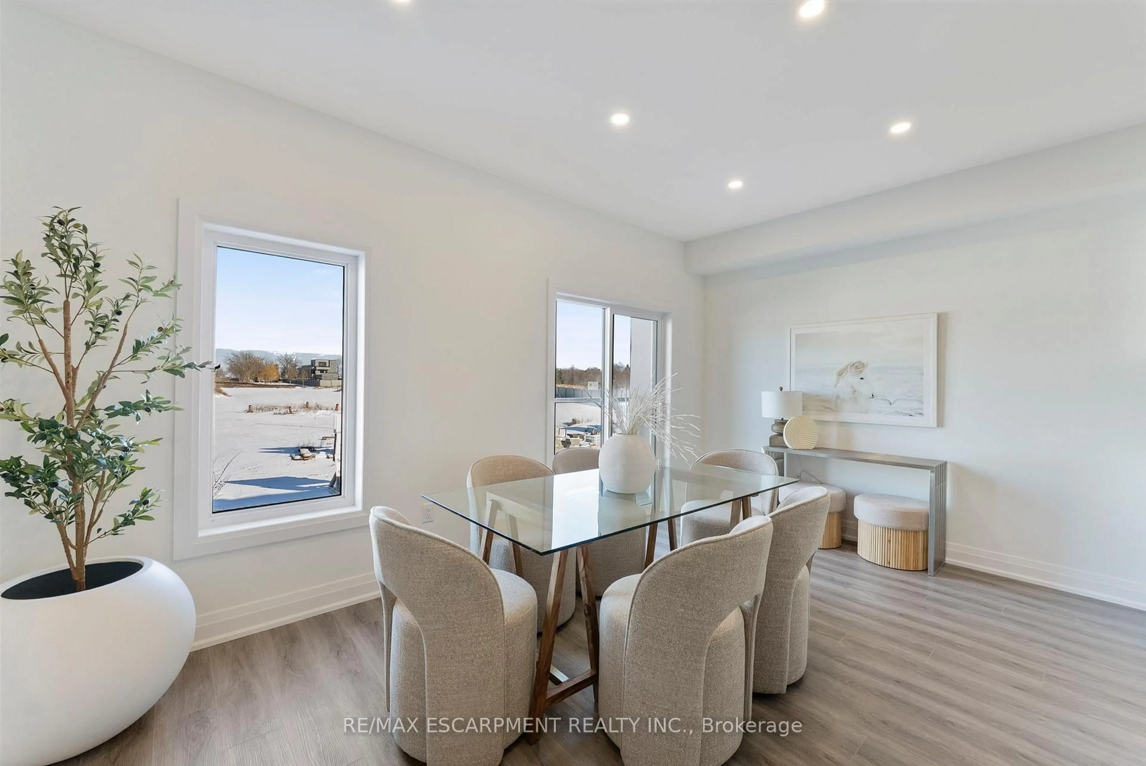 Dining room, unknown for 14 Clear Valley Lane, Hamilton Ontario L0R 1W0