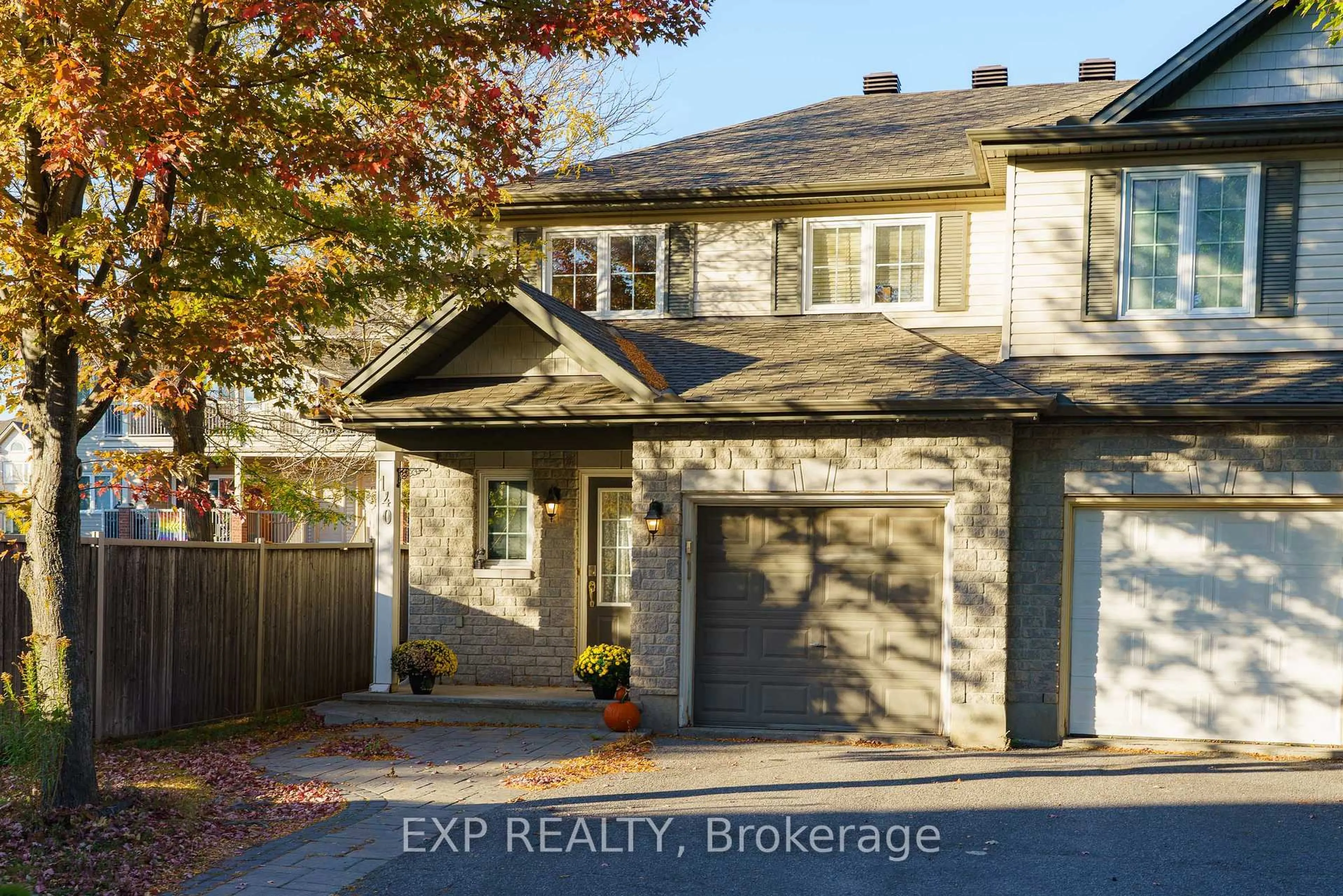 Home with brick exterior material, street for 140 Whetstone Cres, Barrhaven Ontario K2G 7C3