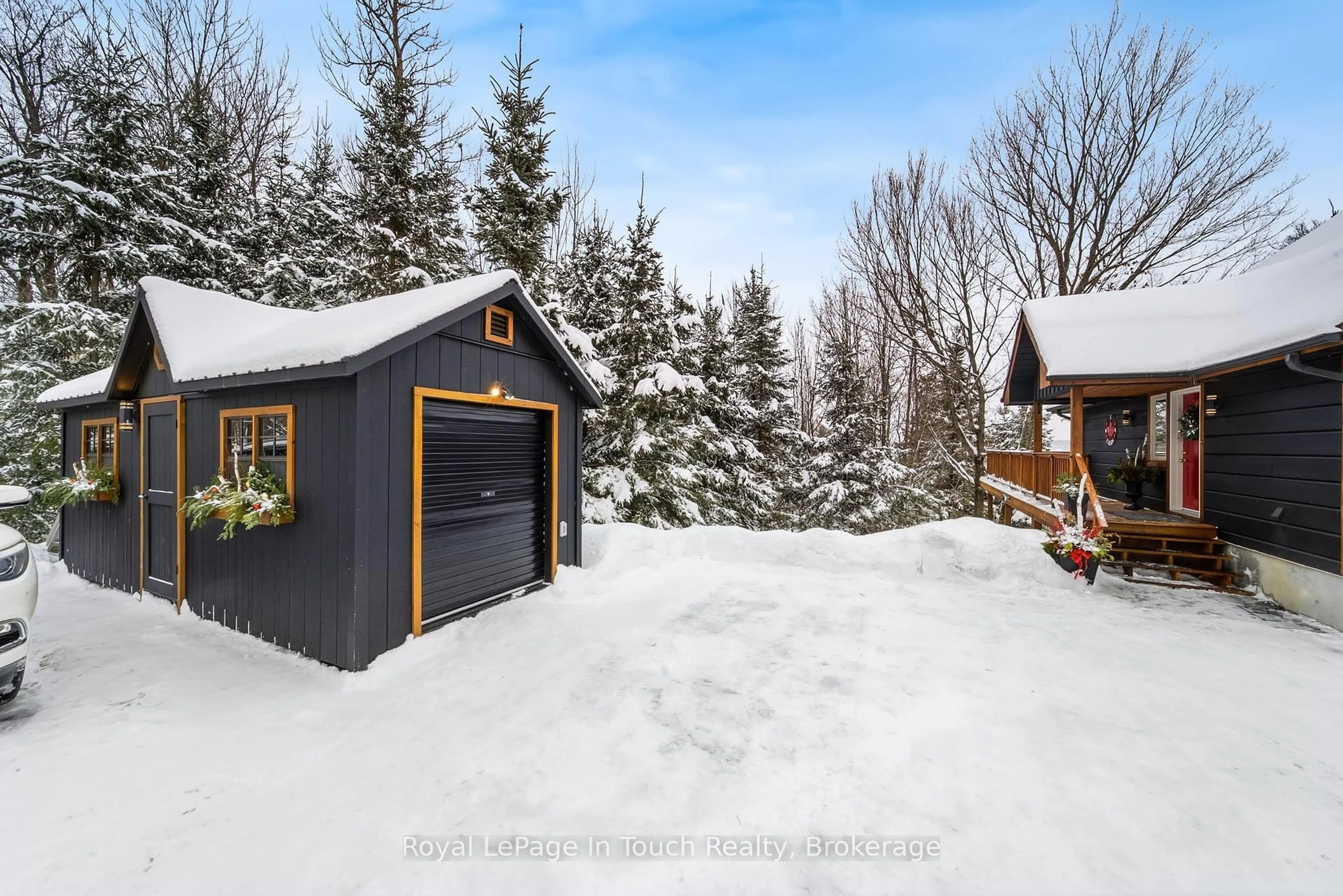 Shed for 267 Burnetts Rd, McKellar Ontario P2A 0B5