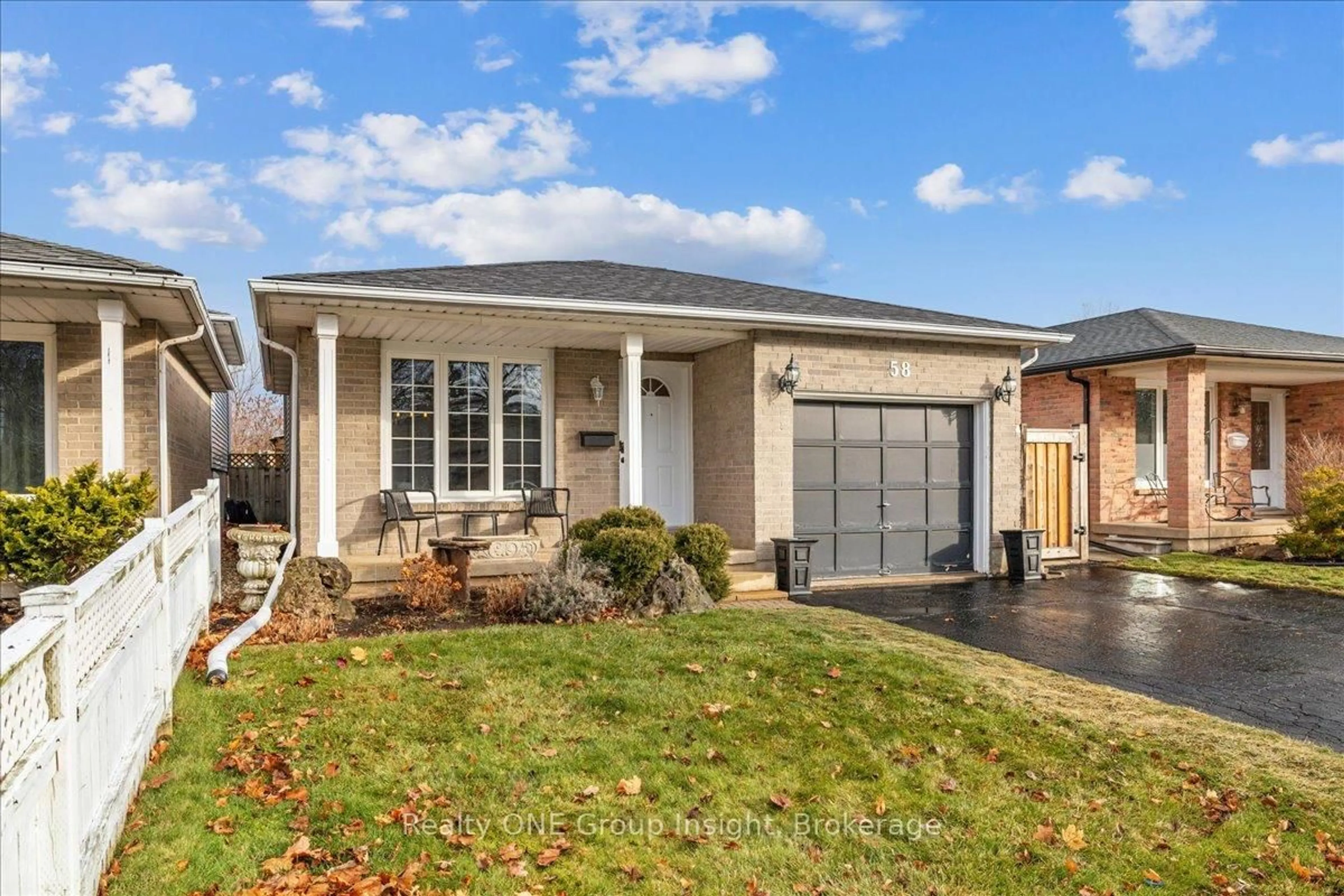 Home with brick exterior material, street for 58 Sandra Cres, Grimsby Ontario L3M 4Y6