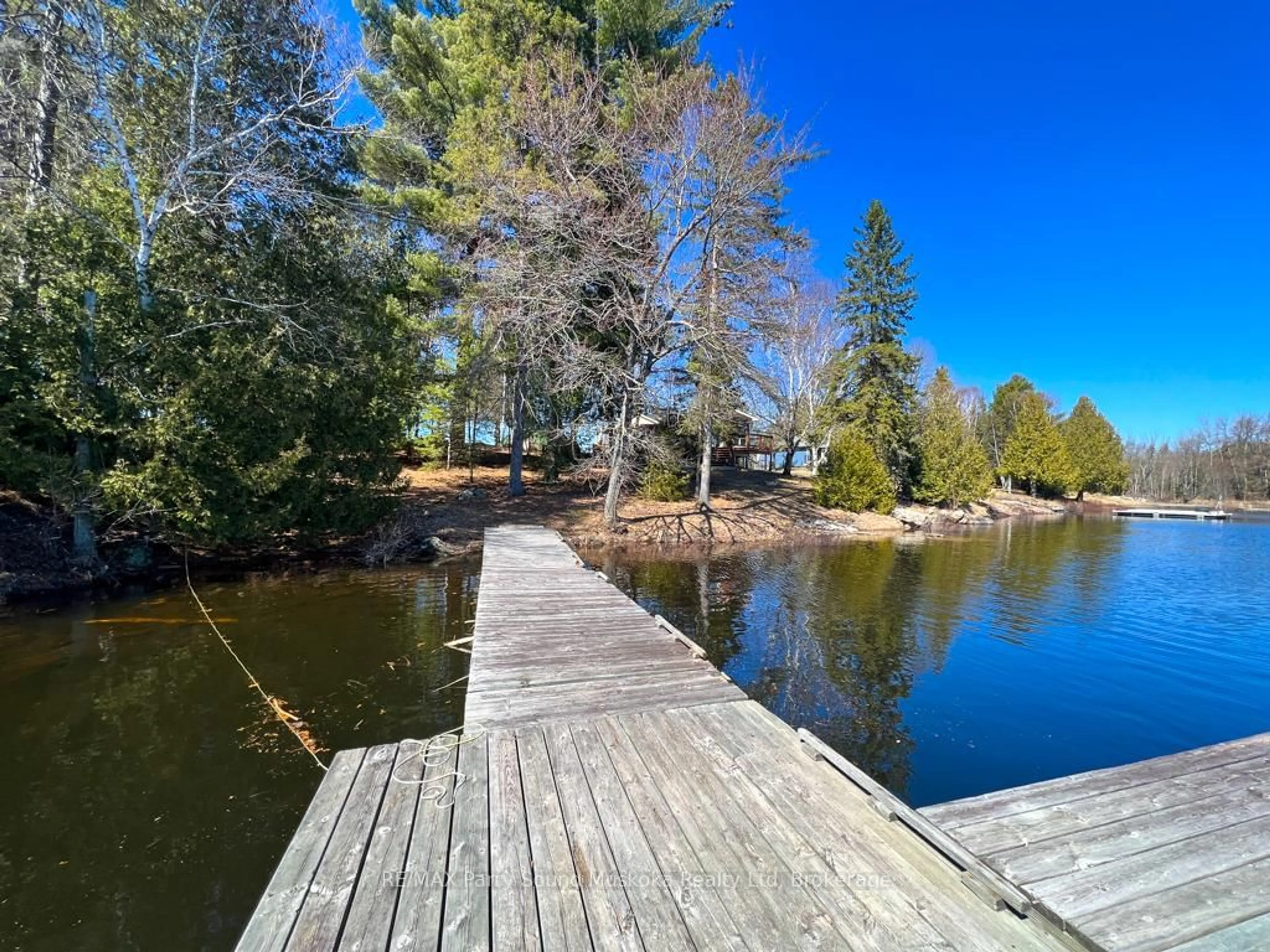 A pic from outside/outdoor area/front of a property/back of a property/a pic from drone, water/lake/river/ocean view for 400C WHITESTONE LAKE Rd, Whitestone Ontario P0A 1G0