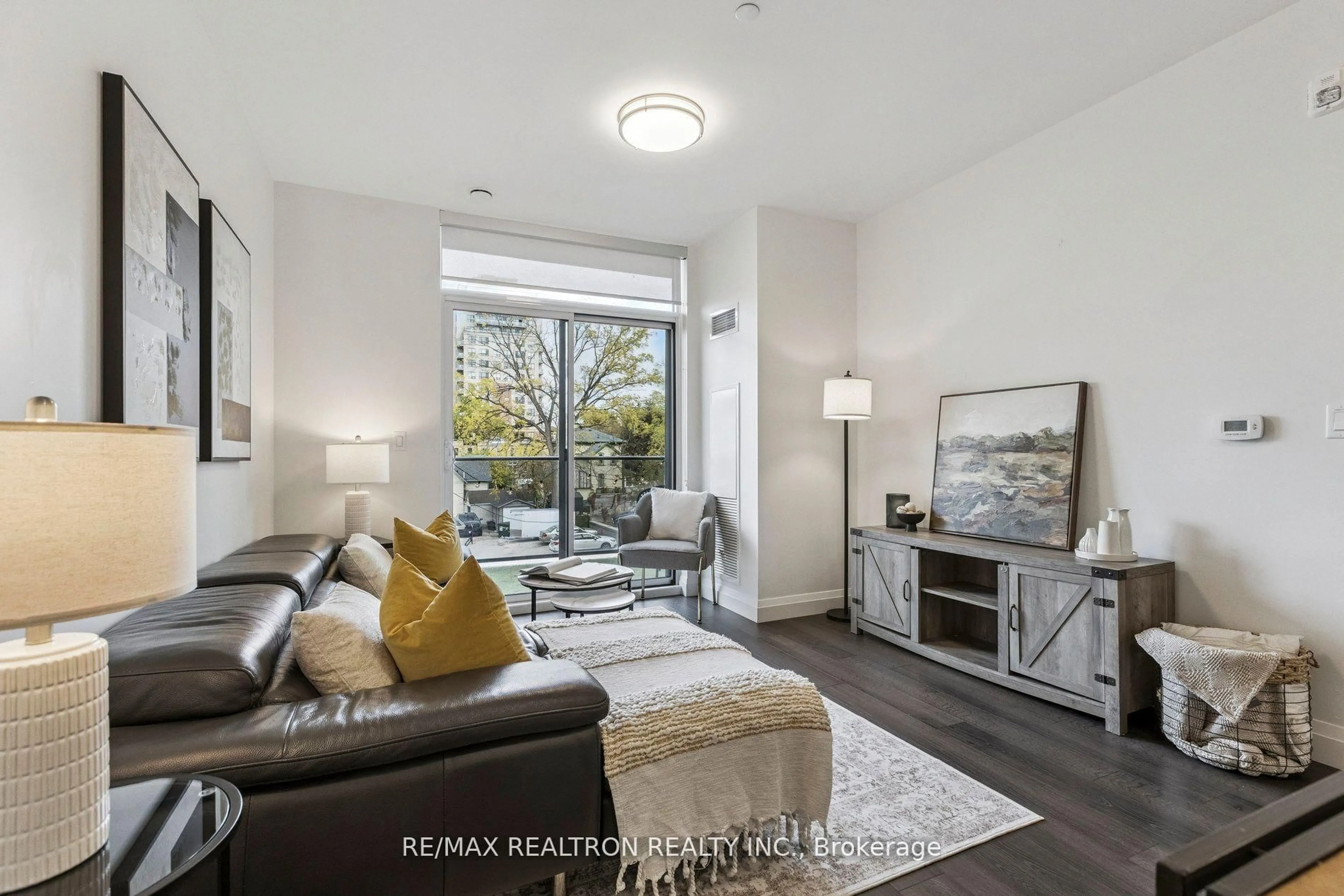 Living room with furniture, unknown for 399 Queen St #313, Kitchener Ontario N2G 0C4