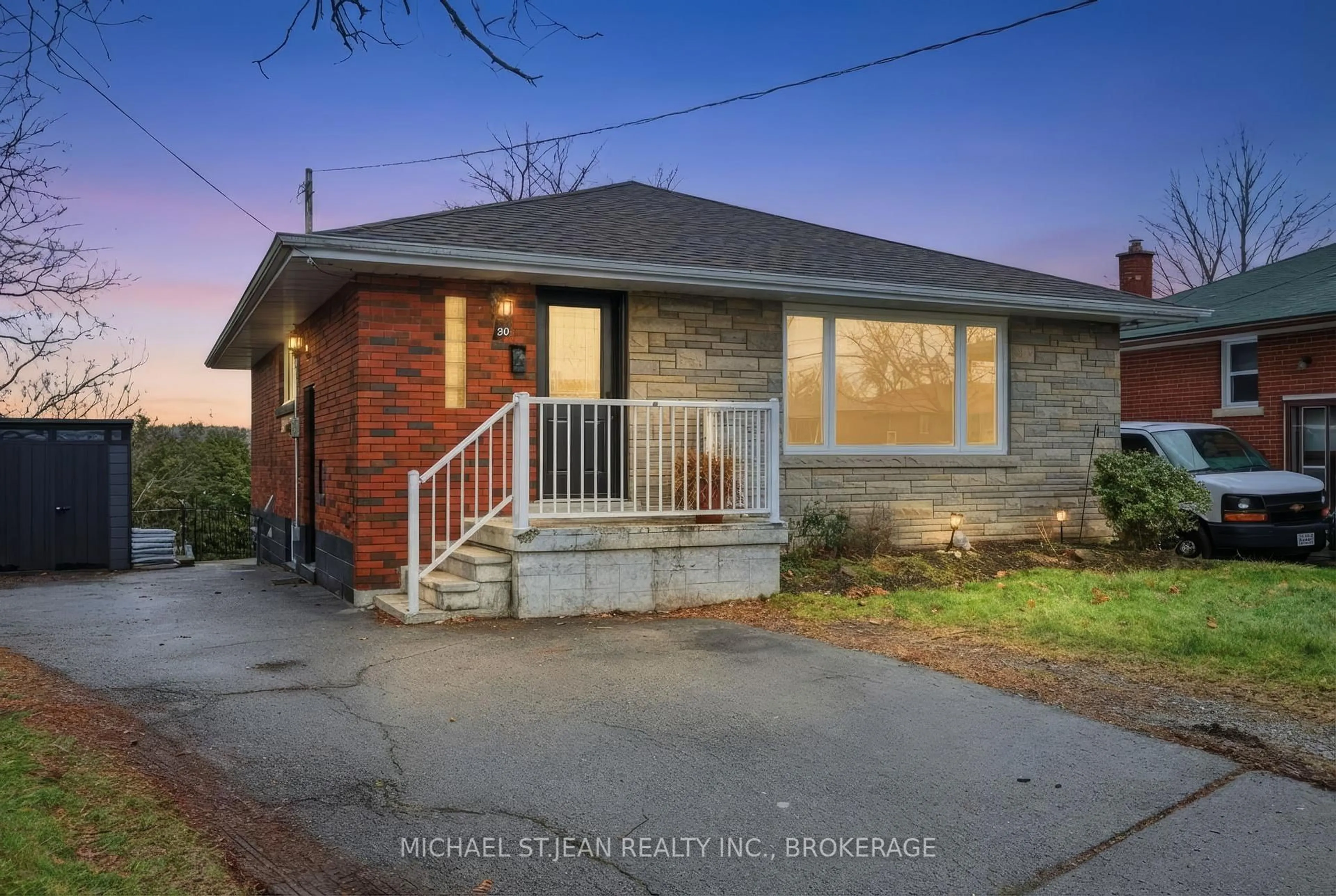 Home with brick exterior material, street for 20 Nelligan Pl, Hamilton Ontario L8K 4X7