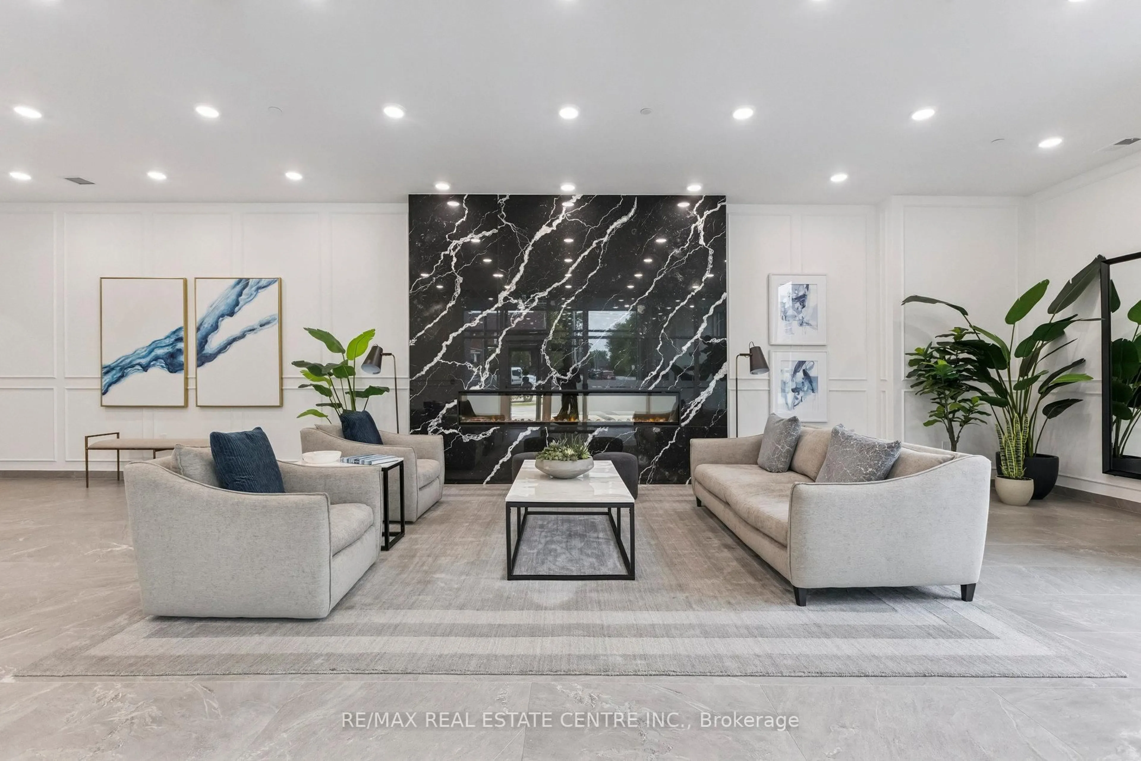 Unknown for 71 Wyndham St #602, Guelph Ontario N1E 5R3