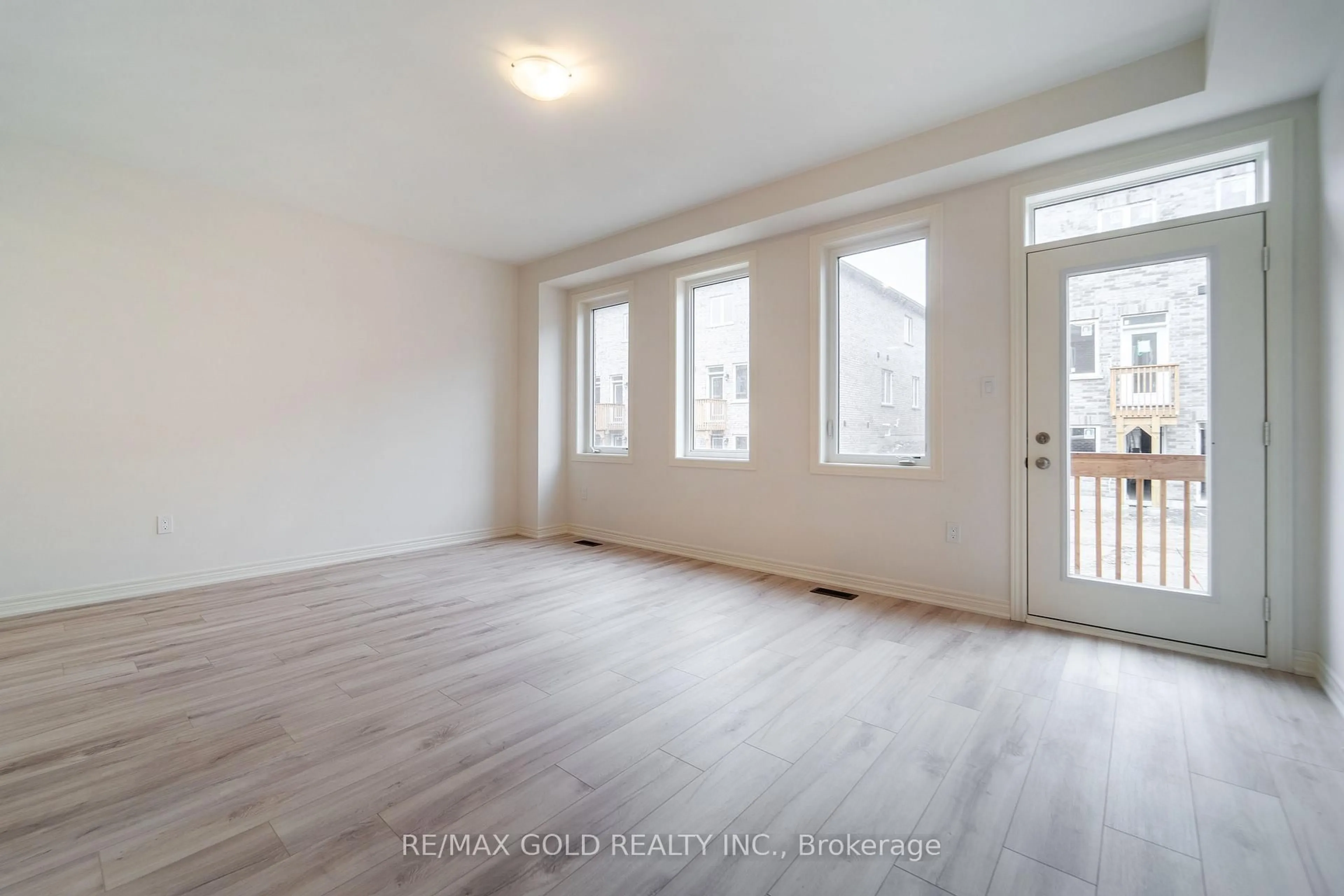 A pic of a room for 16 Lidstone St, Cambridge Ontario N1T 0G4