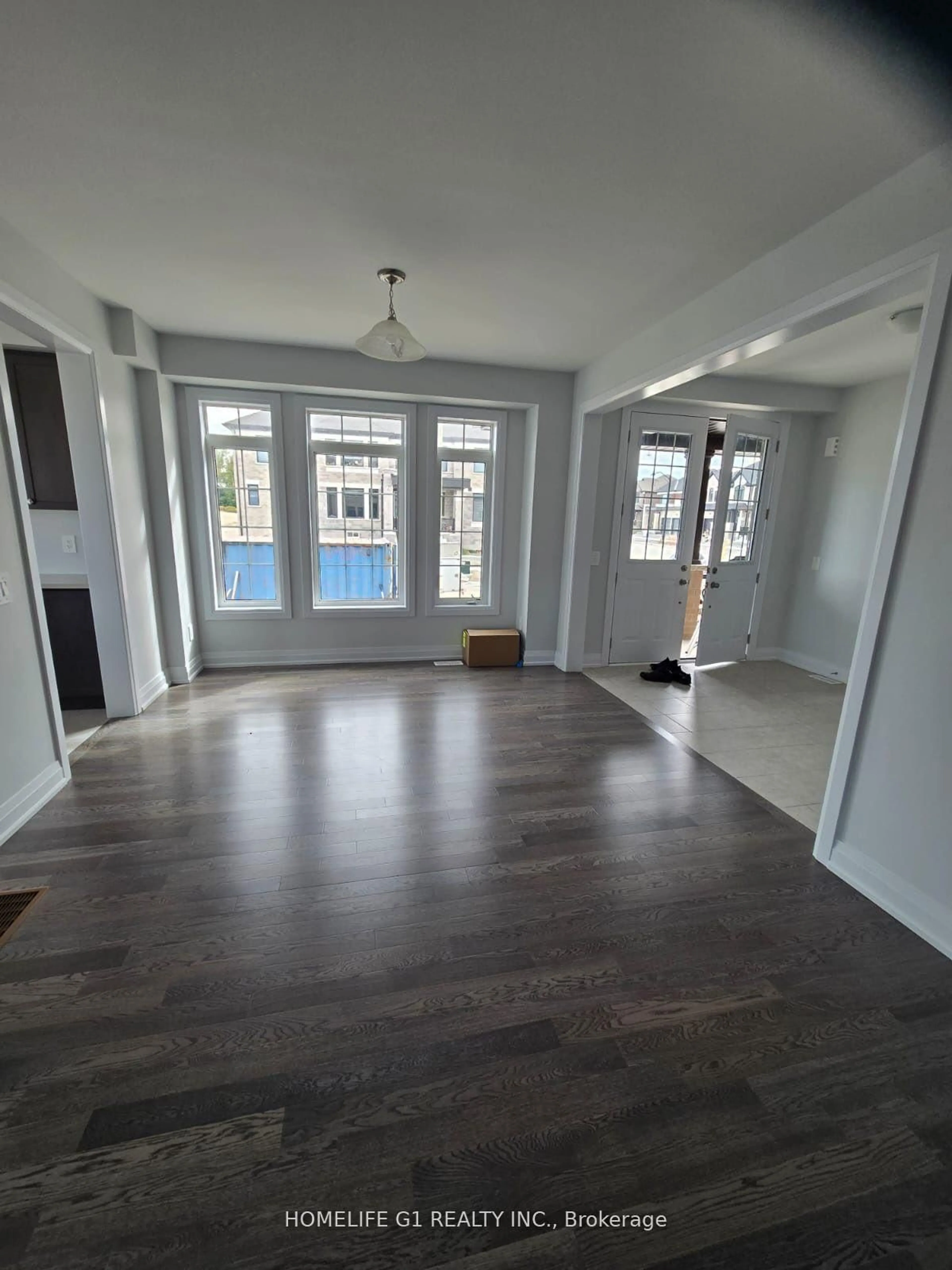 Unknown for 165 St Joseph Dr, Kawartha Lakes Ontario K9V 0R8