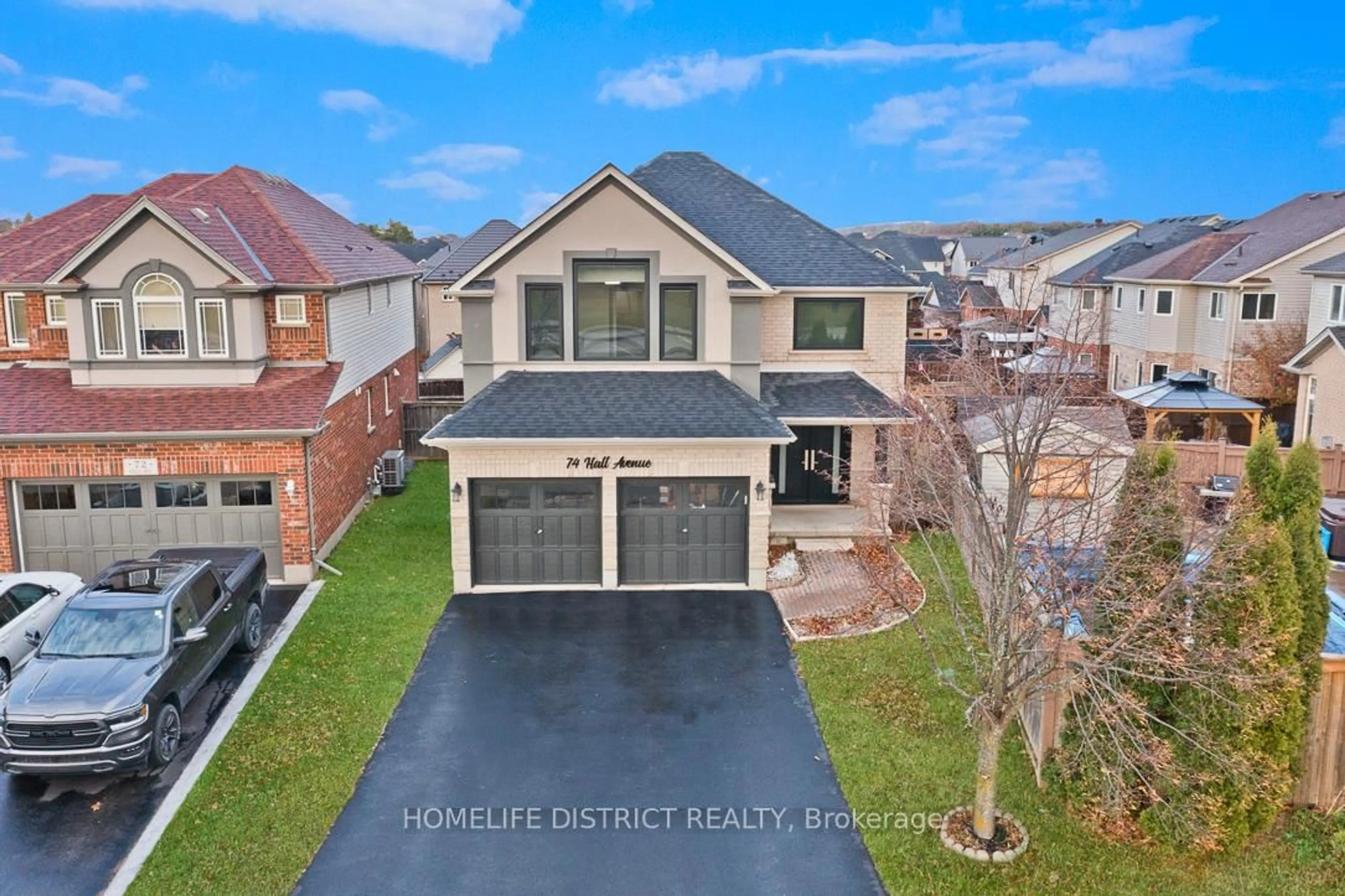 A pic from outside/outdoor area/front of a property/back of a property/a pic from drone, street for 74 Hall Ave, Guelph Ontario N1L 0B2