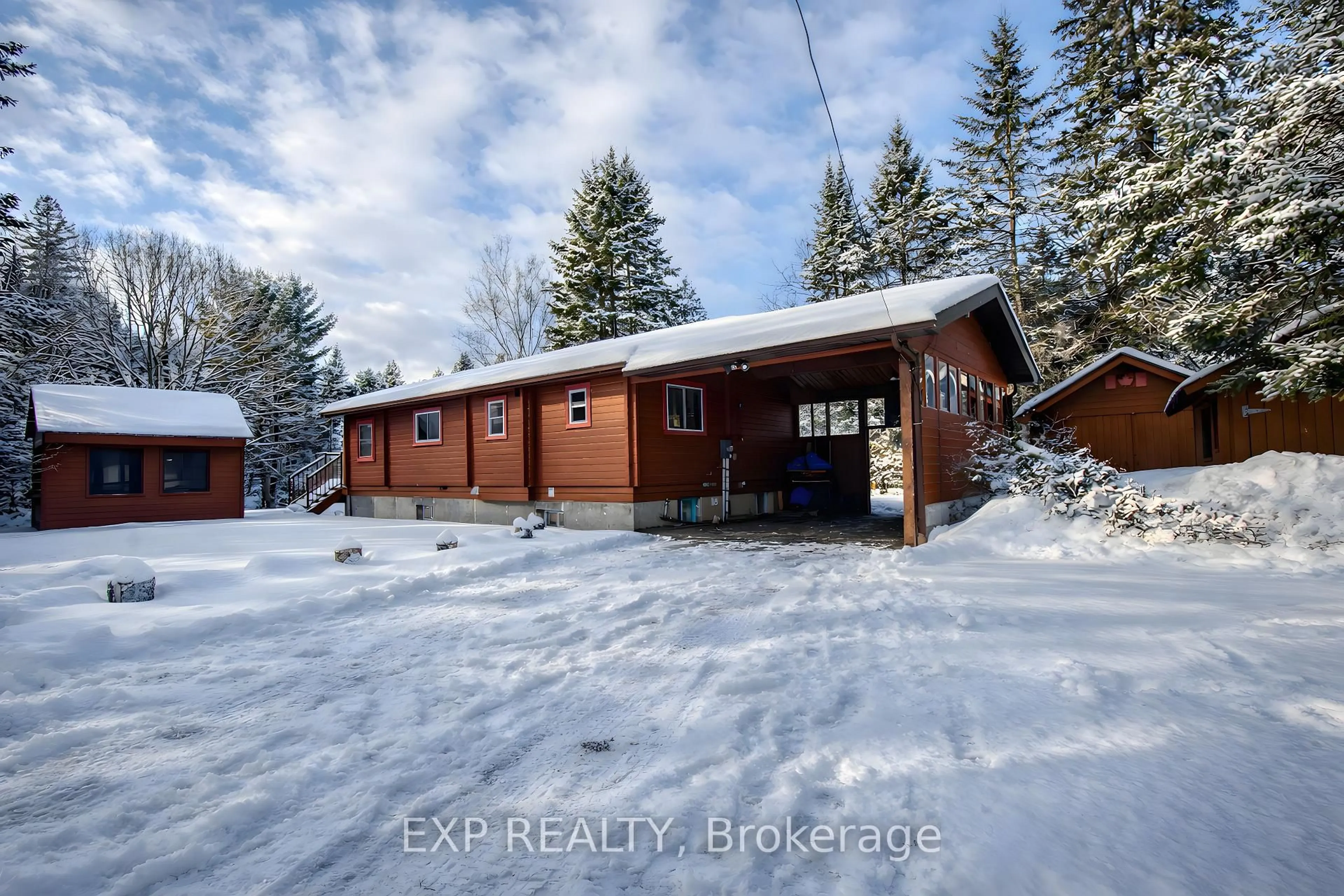 A pic from outside/outdoor area/front of a property/back of a property/a pic from drone, unknown for 27 Groeger Rd, Huntsville Ontario P1H 2J4