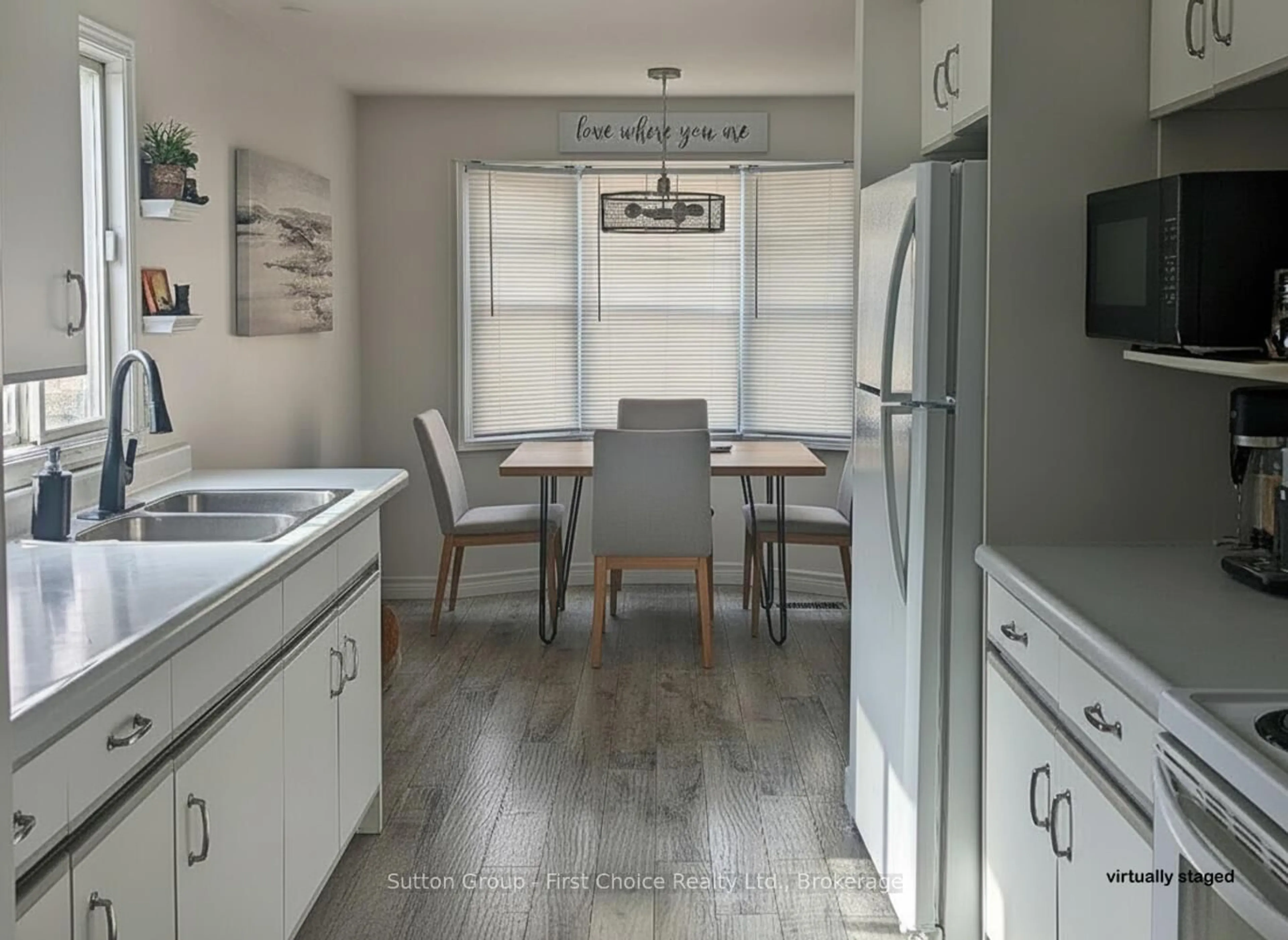 Open concept kitchen, ceramic/tile floor for 18 Moderwell St, Stratford Ontario N5A 7T9