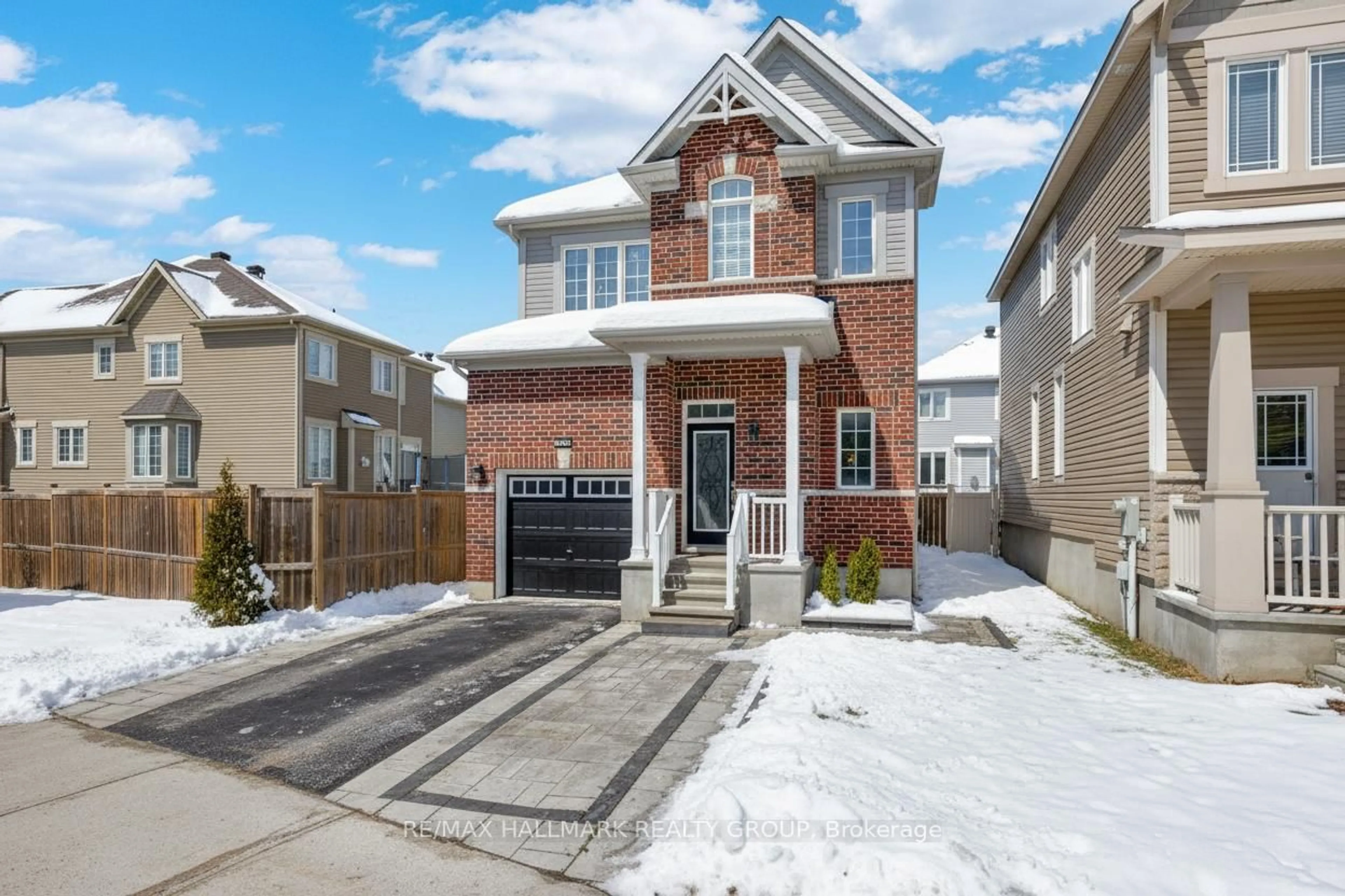 Home with brick exterior material, street for 229 Meadowbreeze Dr, Ottawa Ontario K2M 3A6