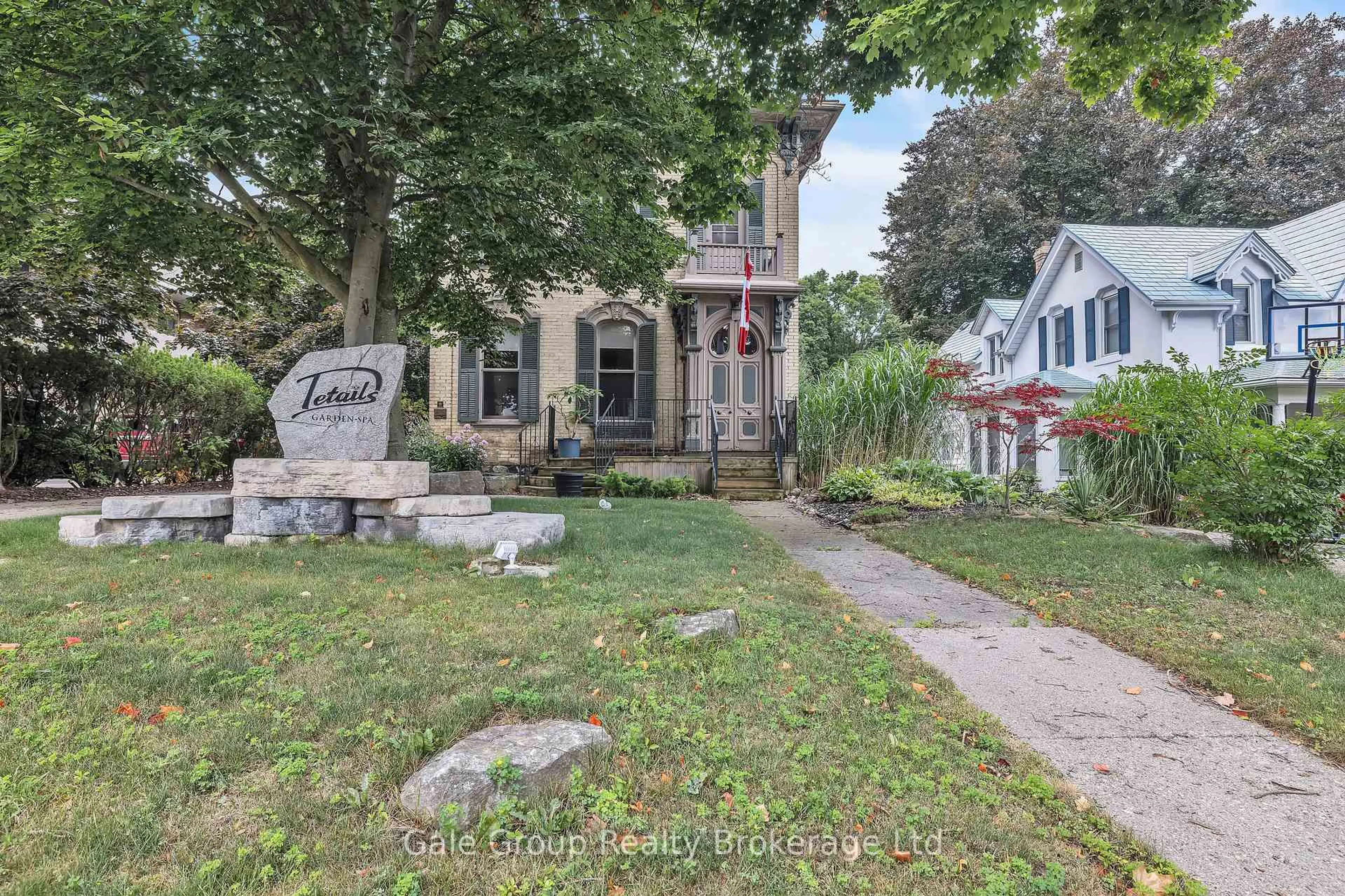 Unknown for 77 Light St, Woodstock Ontario N4S 6G9