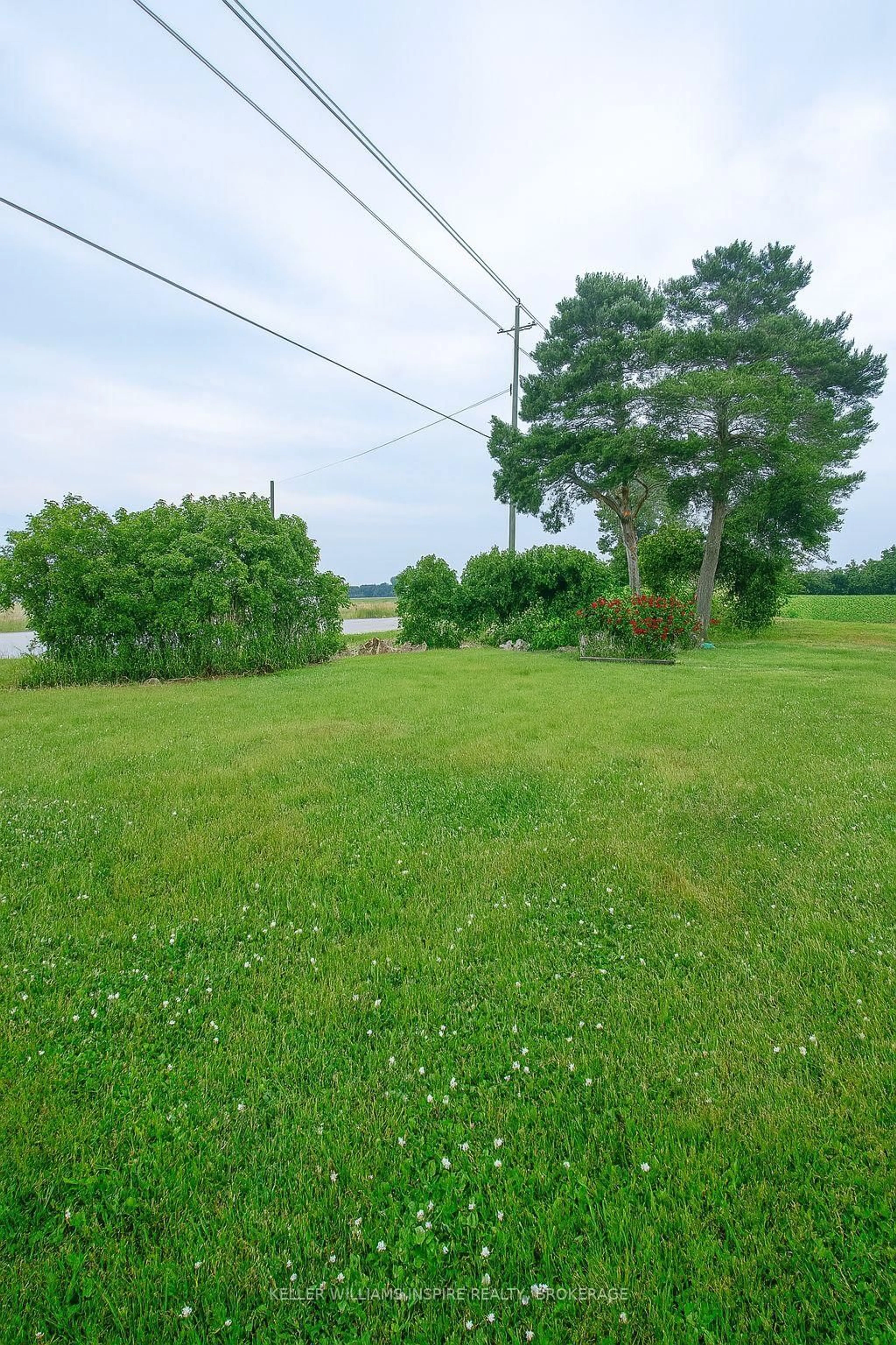 A pic from outside/outdoor area/front of a property/back of a property/a pic from drone, water/lake/river/ocean view for 2264 Regional Road 55, Haldimand Ontario N0A 1H0