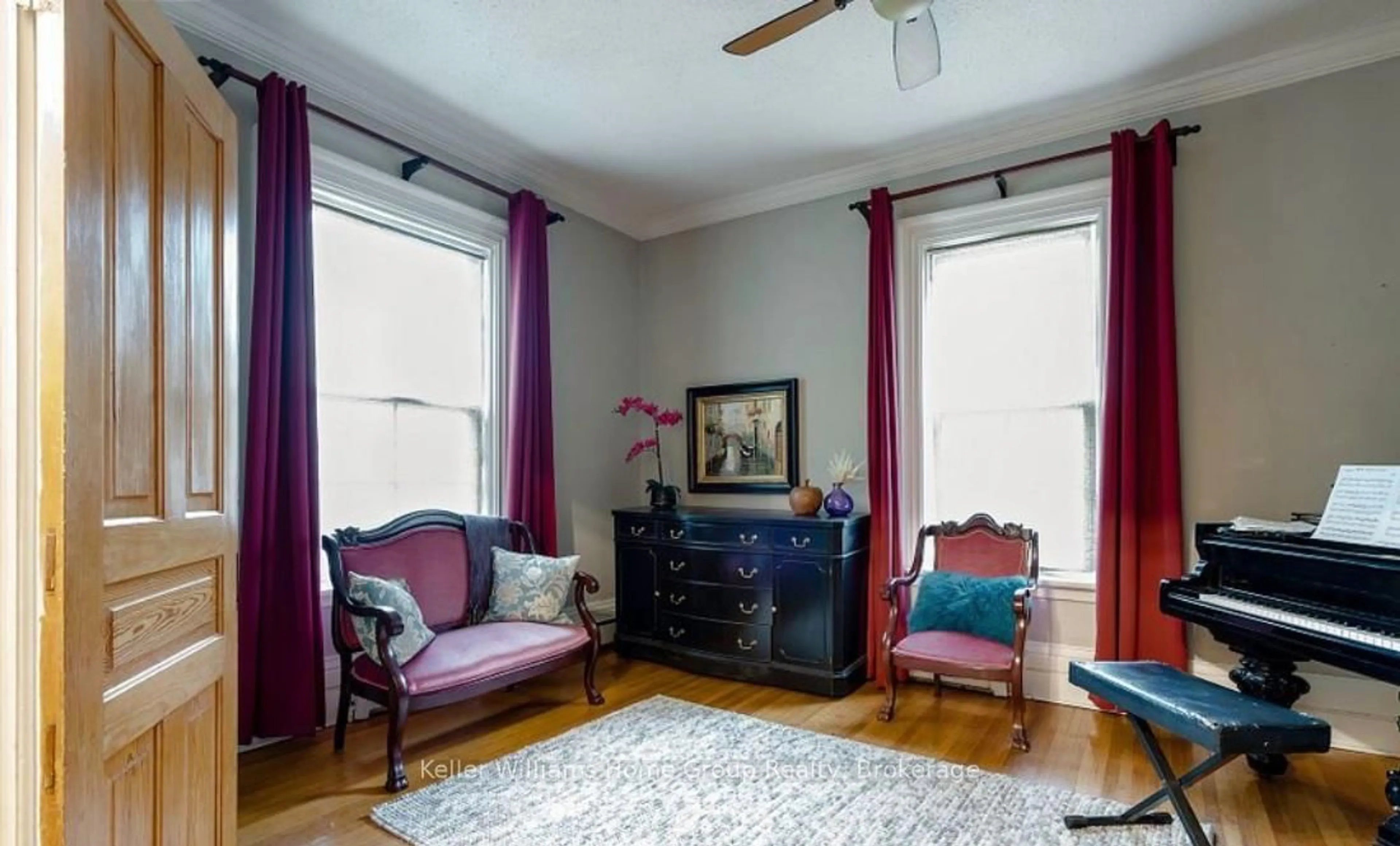 Living room with furniture, unknown for 250 Andrew St, Shelburne Ontario L9V 2Y7