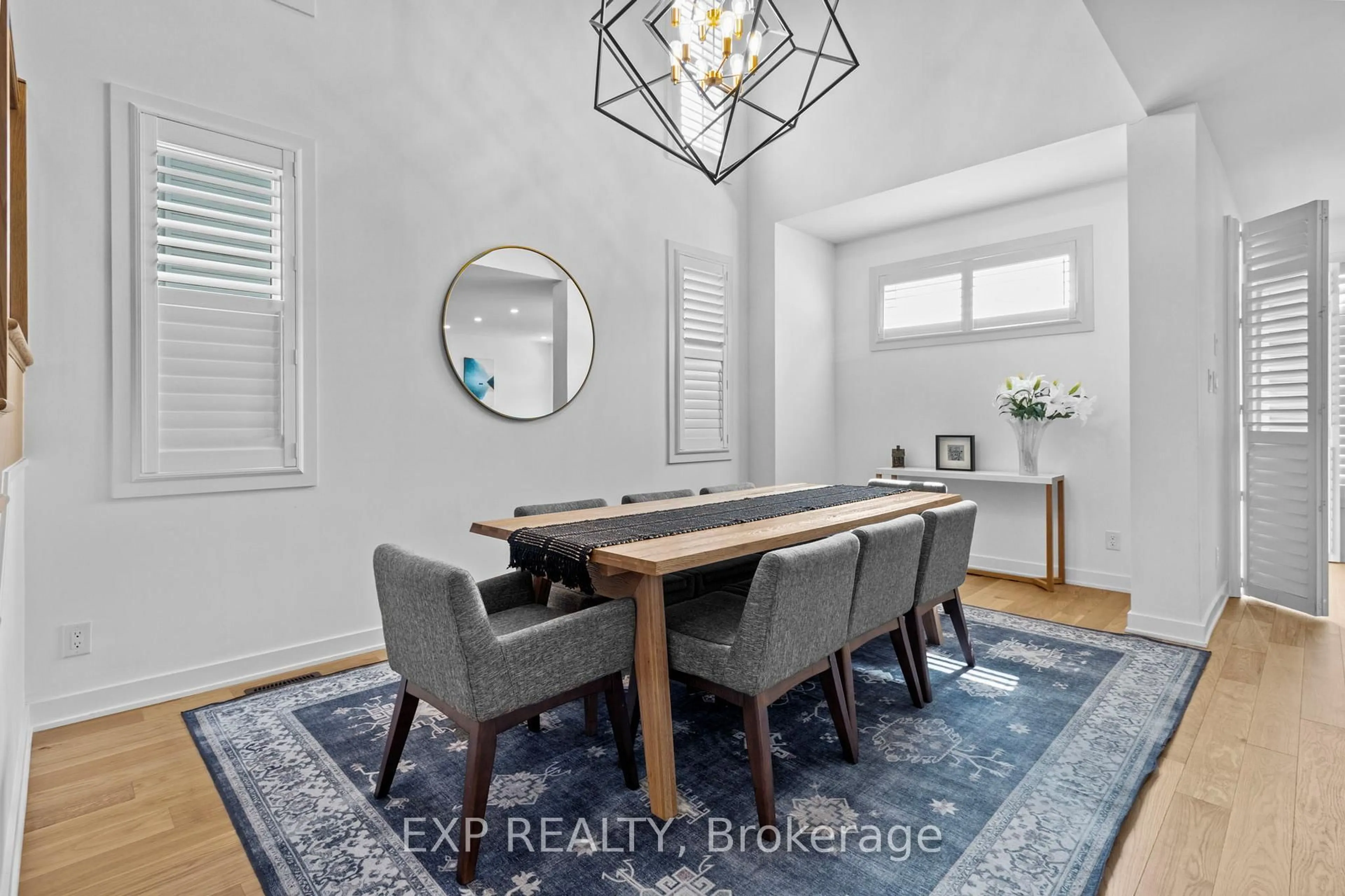 Dining room, ceramic/tile floor for 4556 Kelly Farm Dr, Ottawa Ontario K1X 0G8