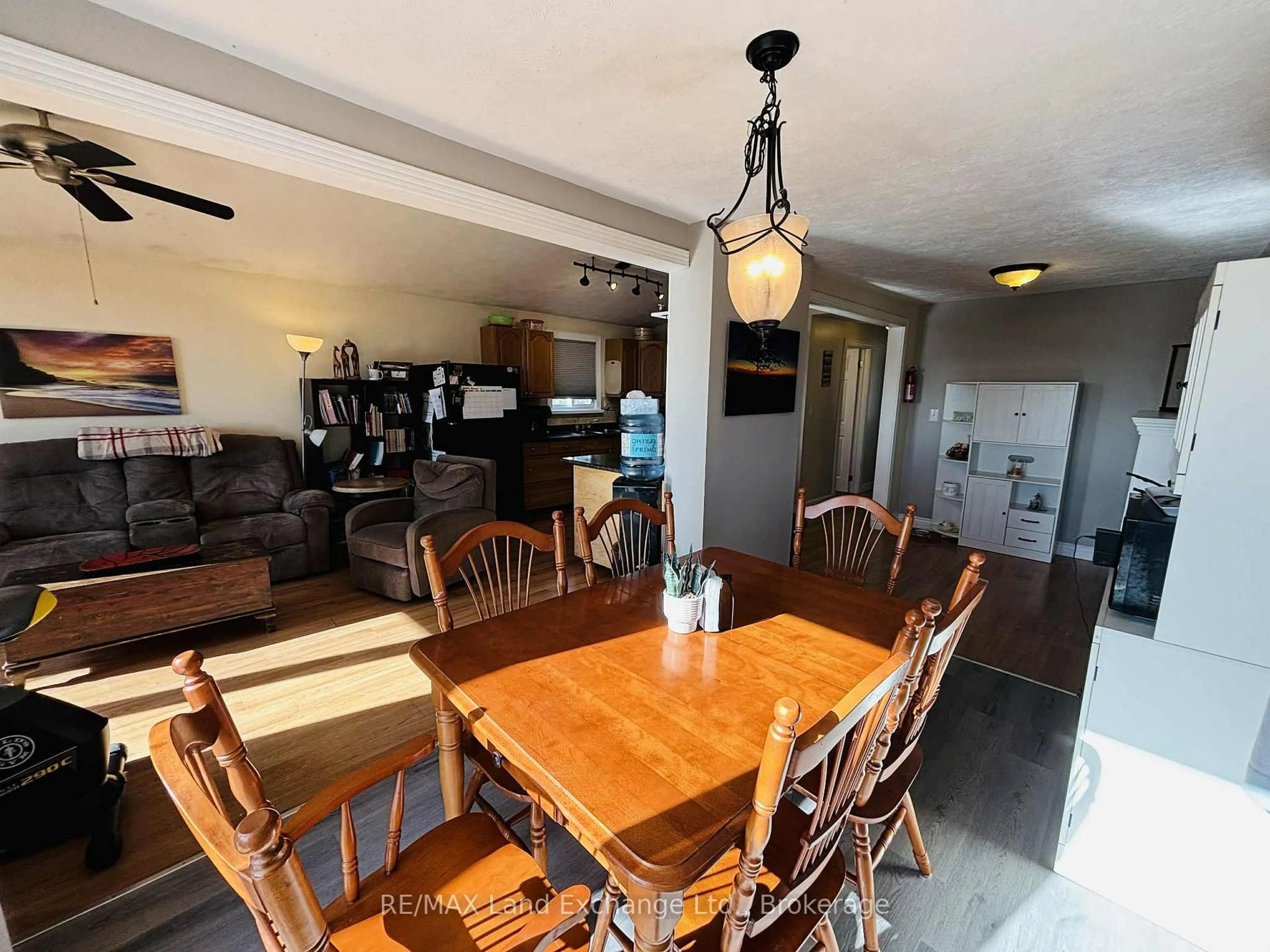 Dining room, unknown for 206 Grace St, Georgian Bluffs Ontario N0H 2N0