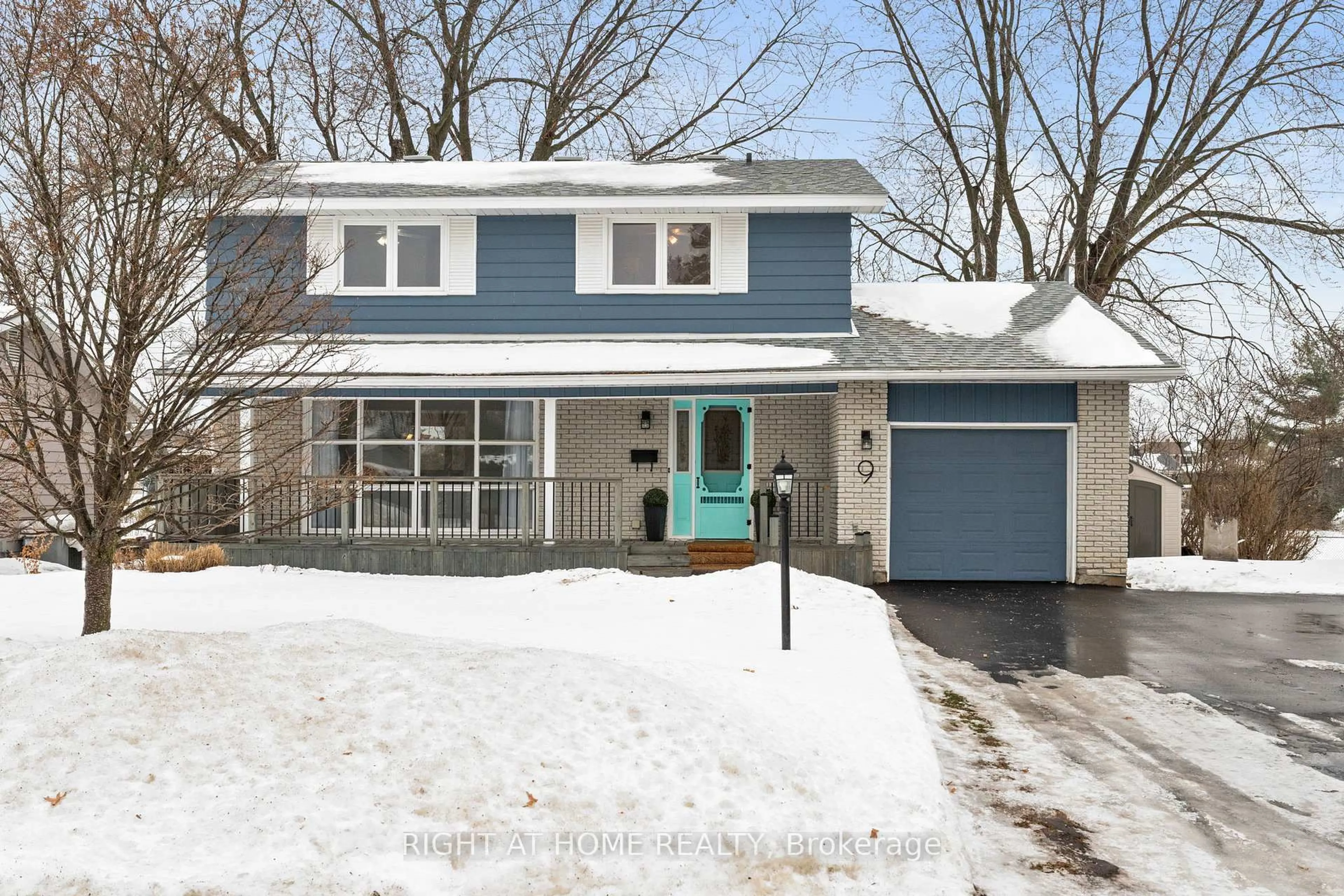 Home with vinyl exterior material, street for 9 AURORA Cres, Ottawa Ontario K2G 0Z6