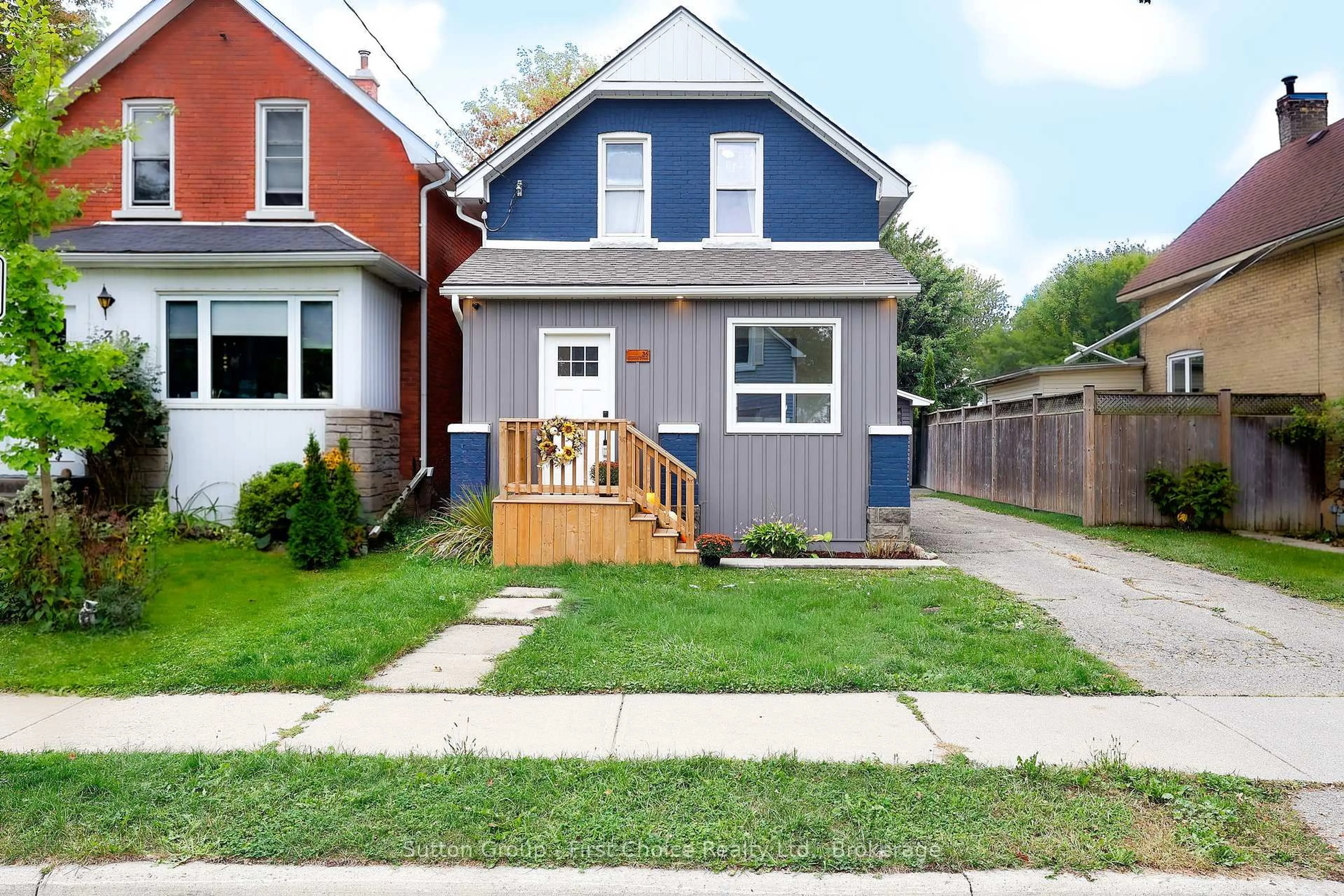 Home with brick exterior material, street for 36 Mcnab St, Stratford Ontario N5A 1Y9