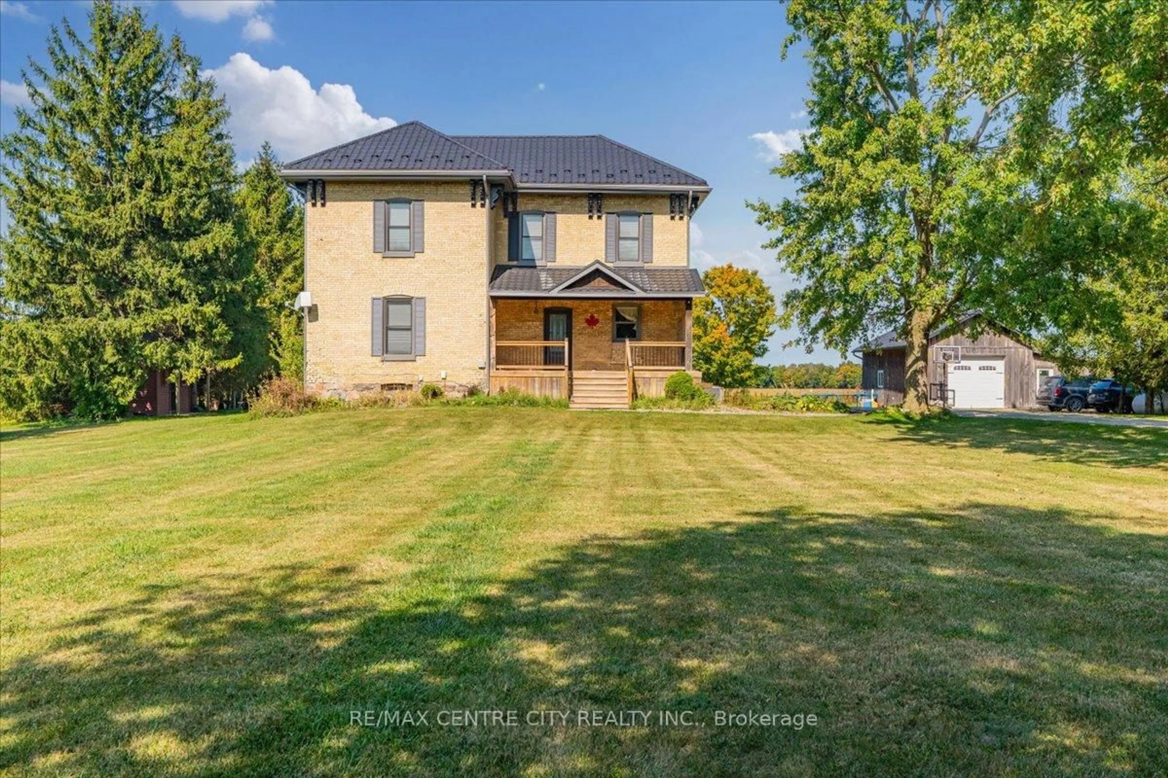 A pic from outside/outdoor area/front of a property/back of a property/a pic from drone, water/lake/river/ocean view for 9516 Argyle St, North Middlesex Ontario N0M 1A0