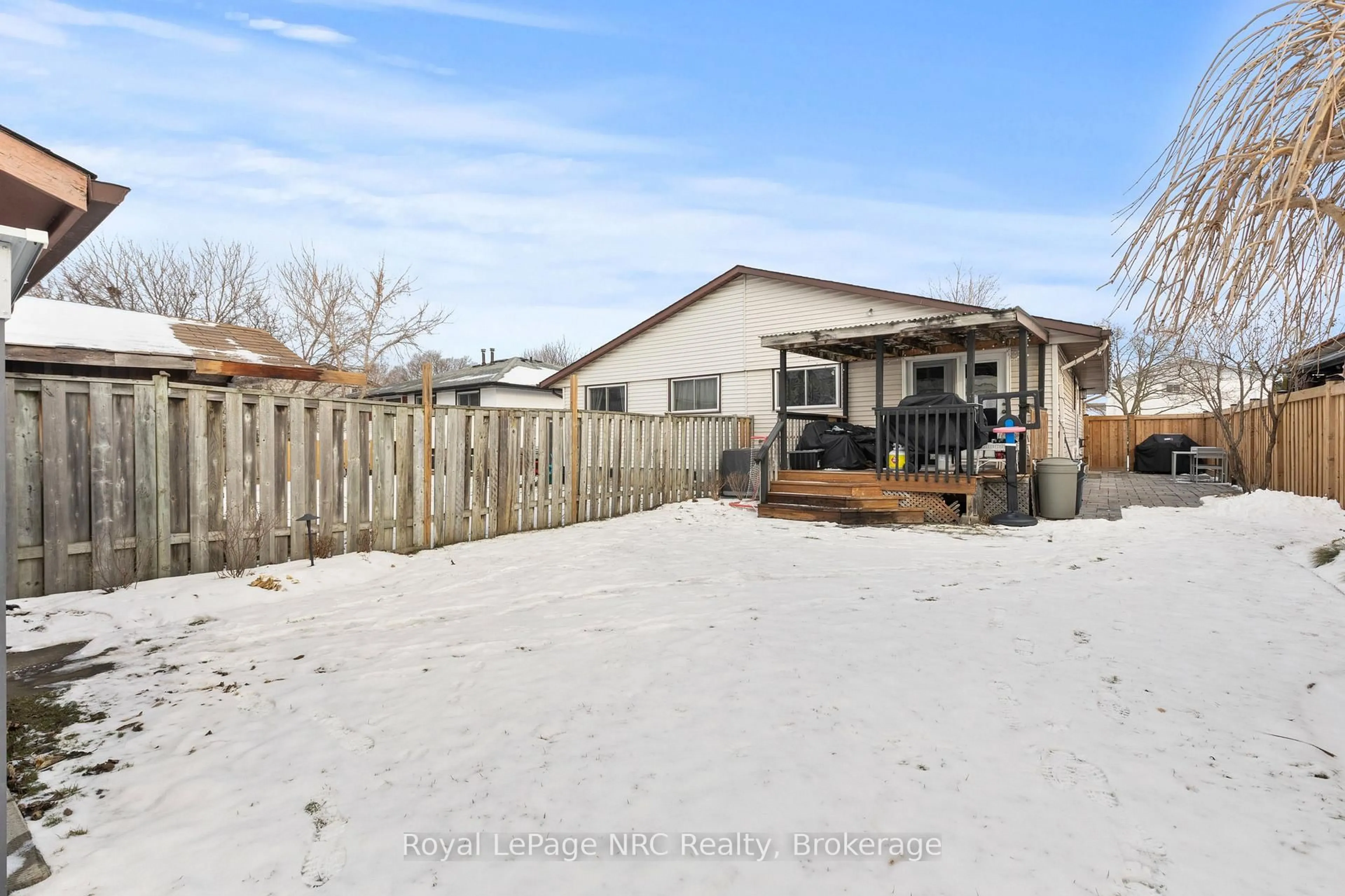 Unknown for 40 Bula Dr, St. Catharines Ontario L2N 6R6