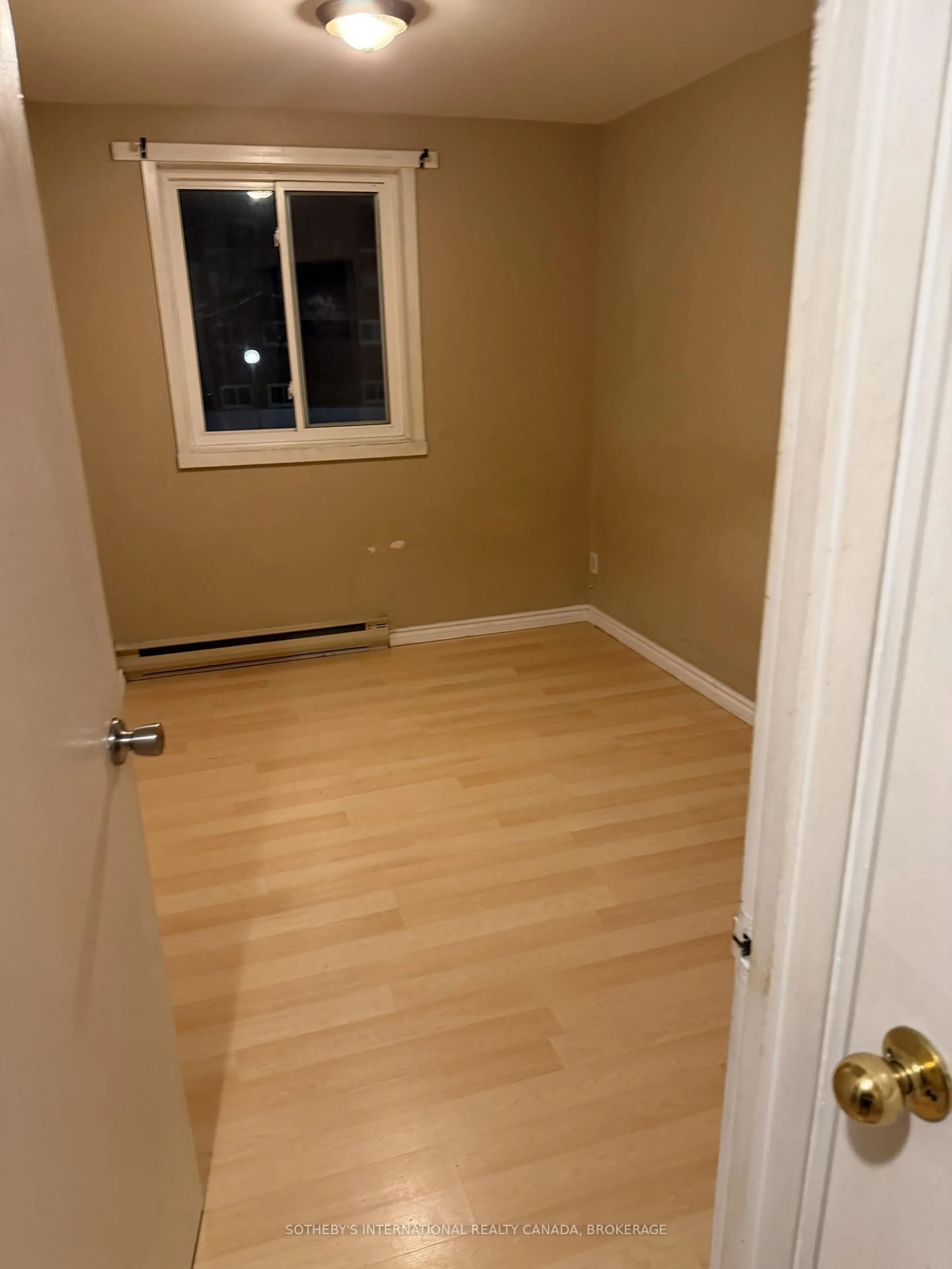 A pic of a room for 810 Kyle Crt #308, Brockville Ontario K6V 6H6